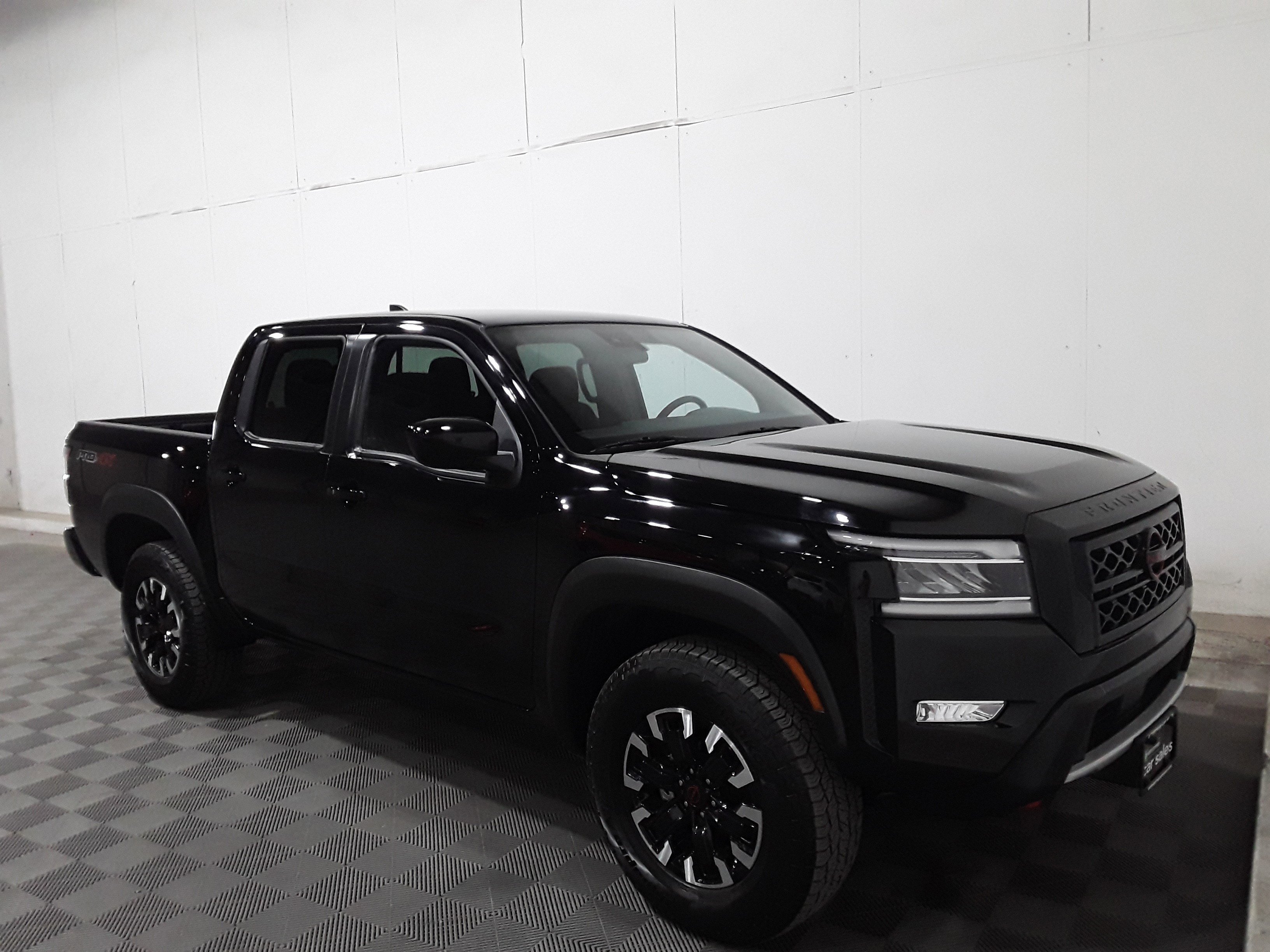 2024 Nissan Frontier Crew Cab 4x4 PRO-4X