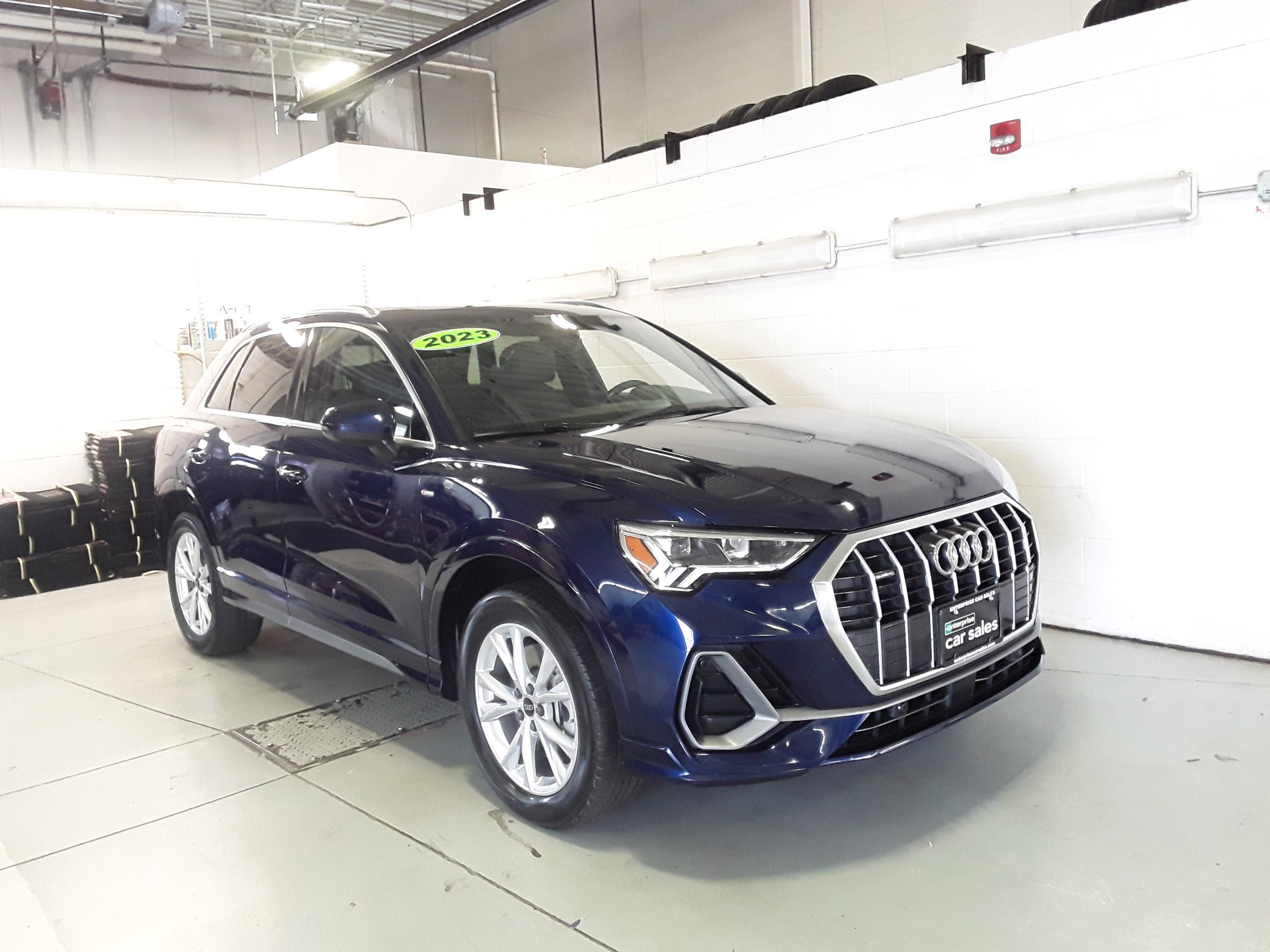 2023 Audi Q3 S line Premium 45 TFSI quattro