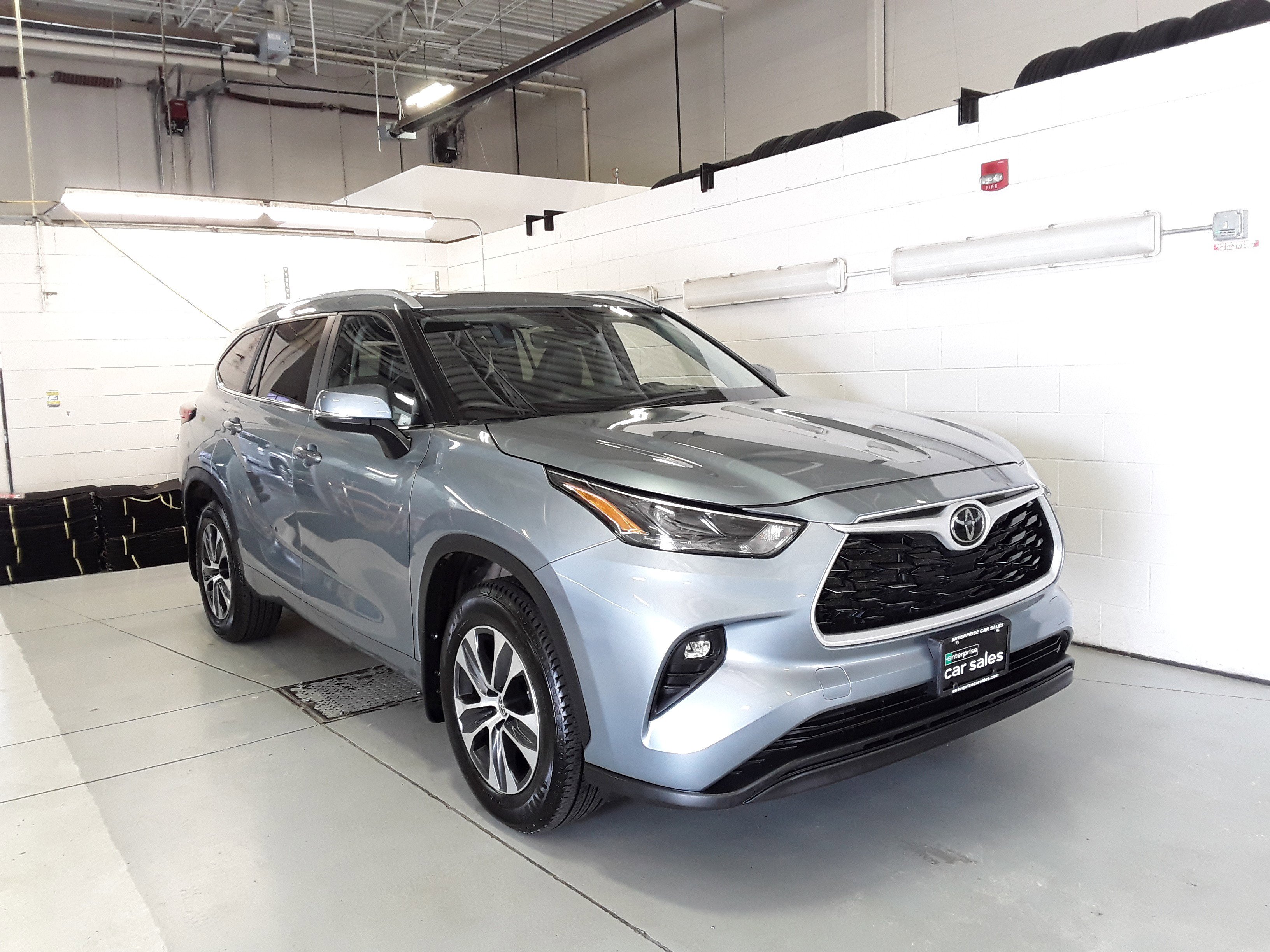 2023 Toyota Highlander XLE AWD