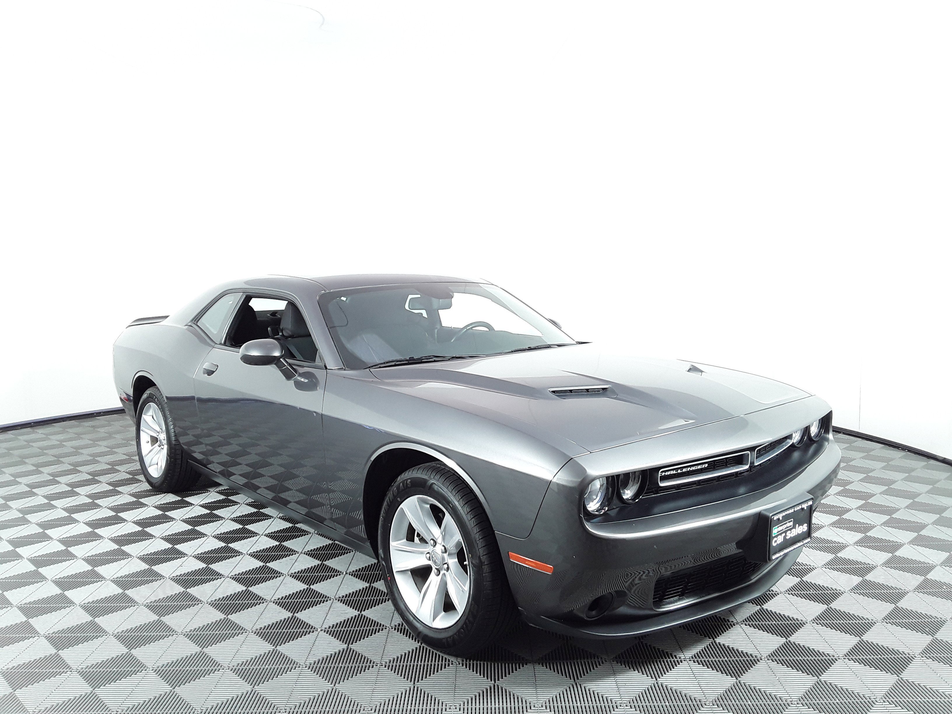 2023 Dodge Challenger SXT RWD