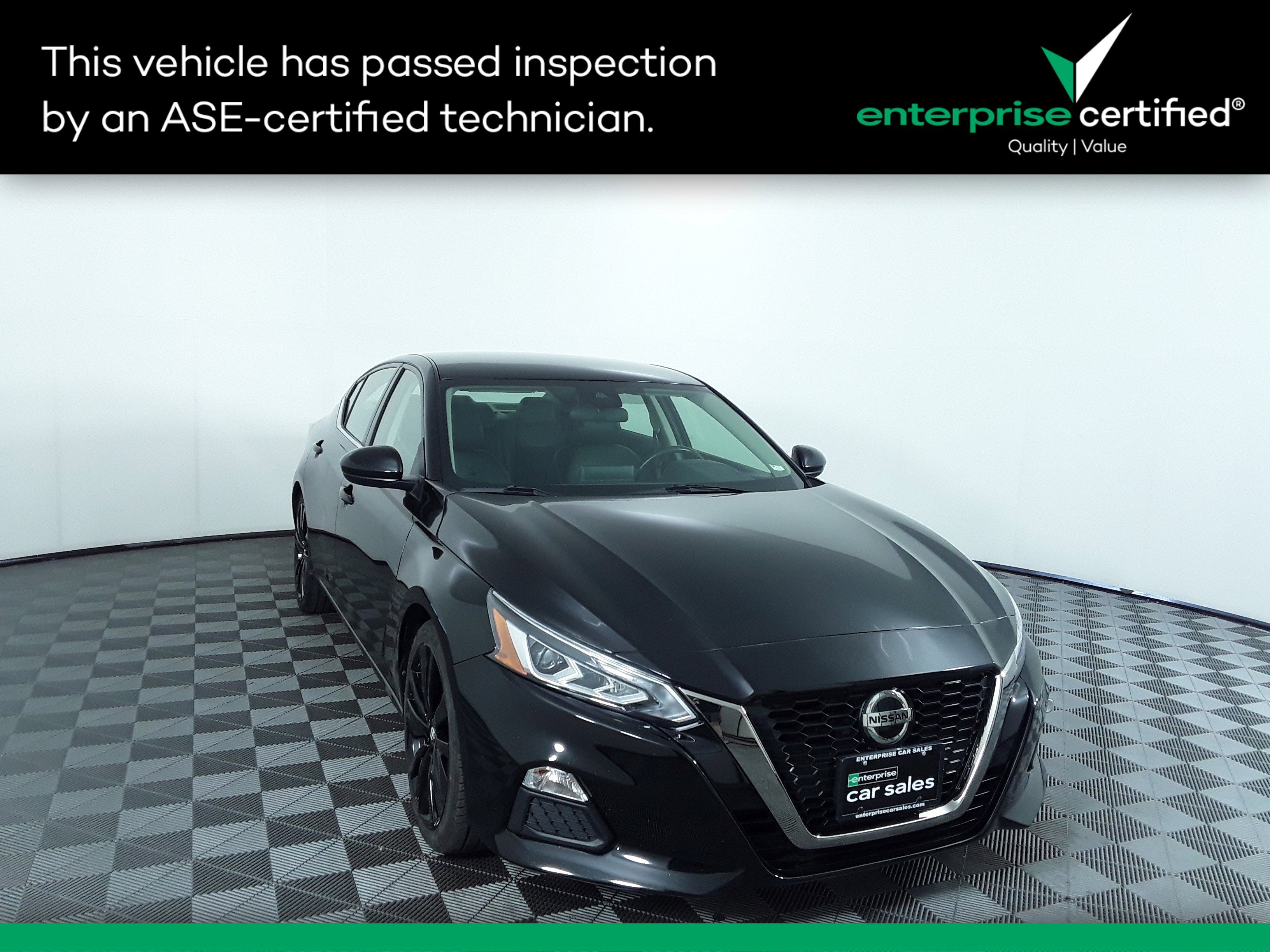 Used 2022 Nissan Altima 2.5 SR Sedan