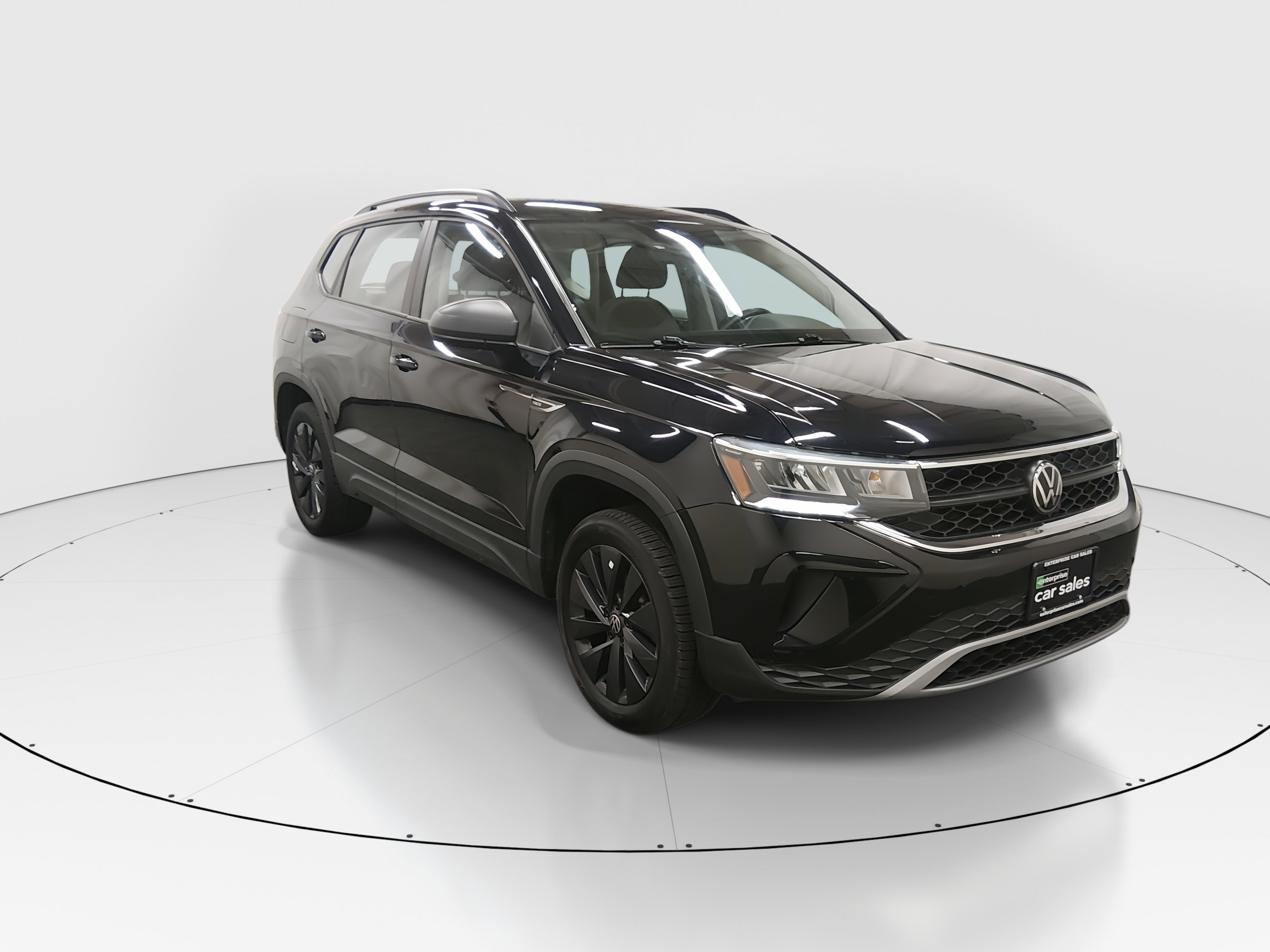 2024 Volkswagen Taos S's photo