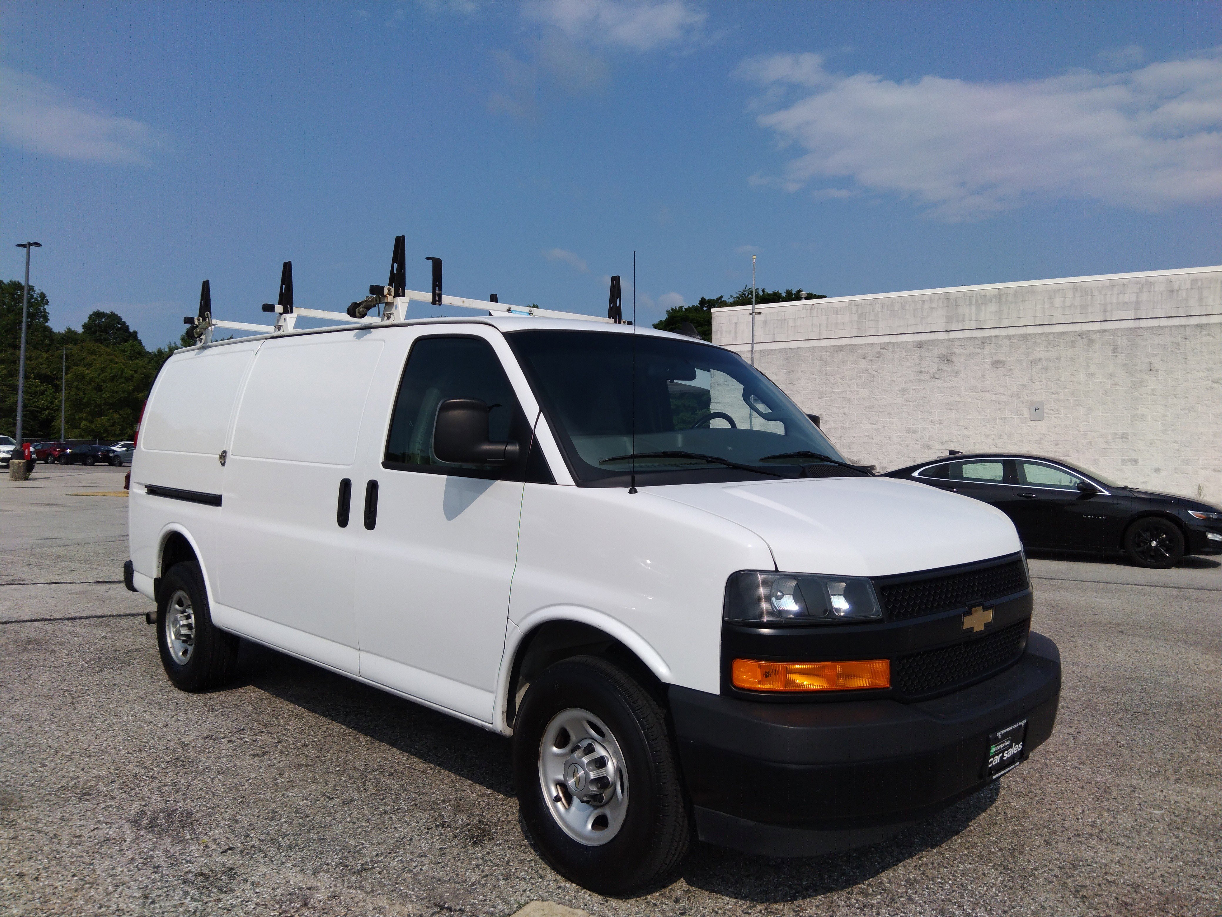 2021 Chevrolet Express Cargo Van RWD 2500 135