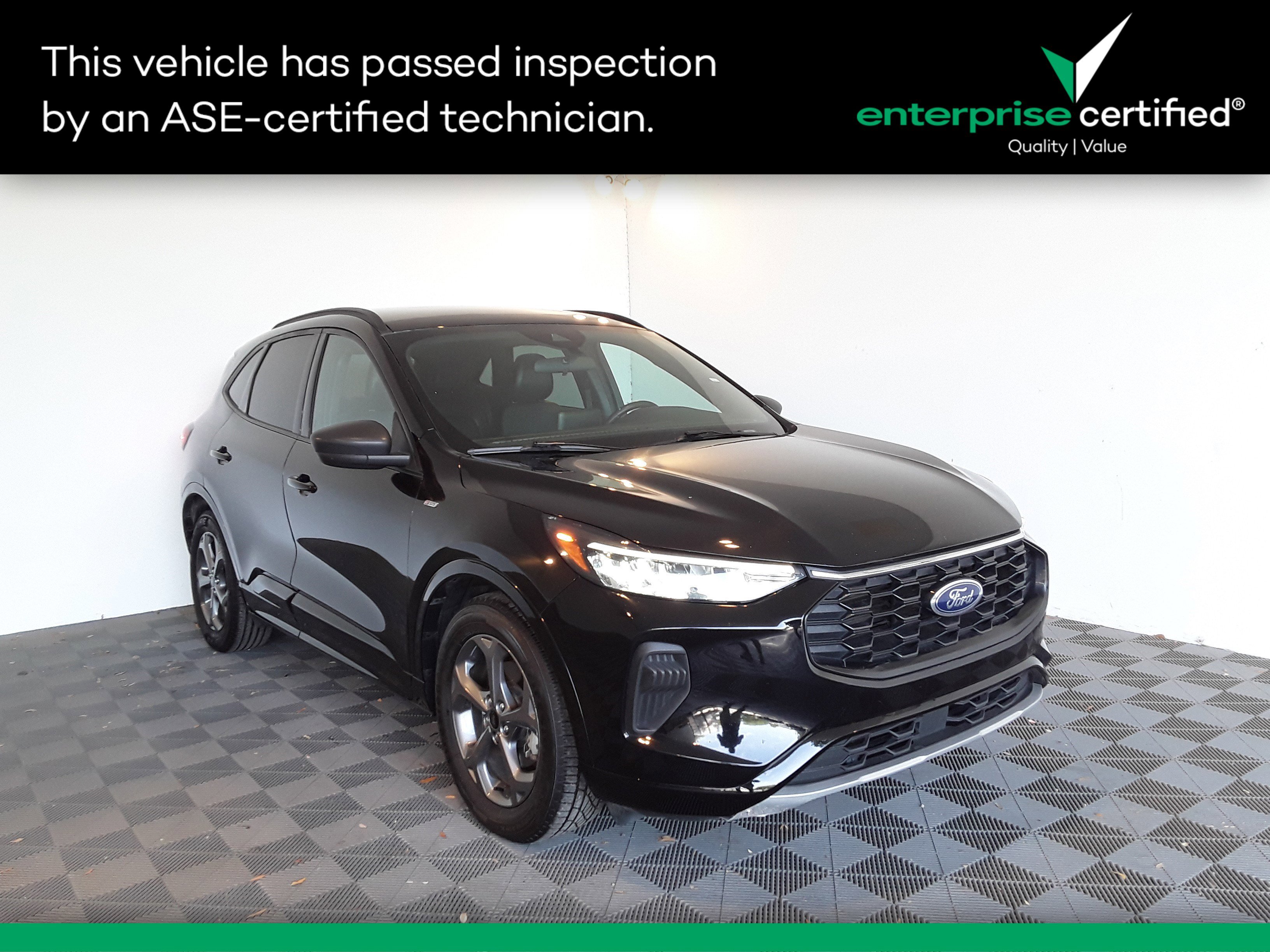 2023 Ford Escape ST-Line FWD