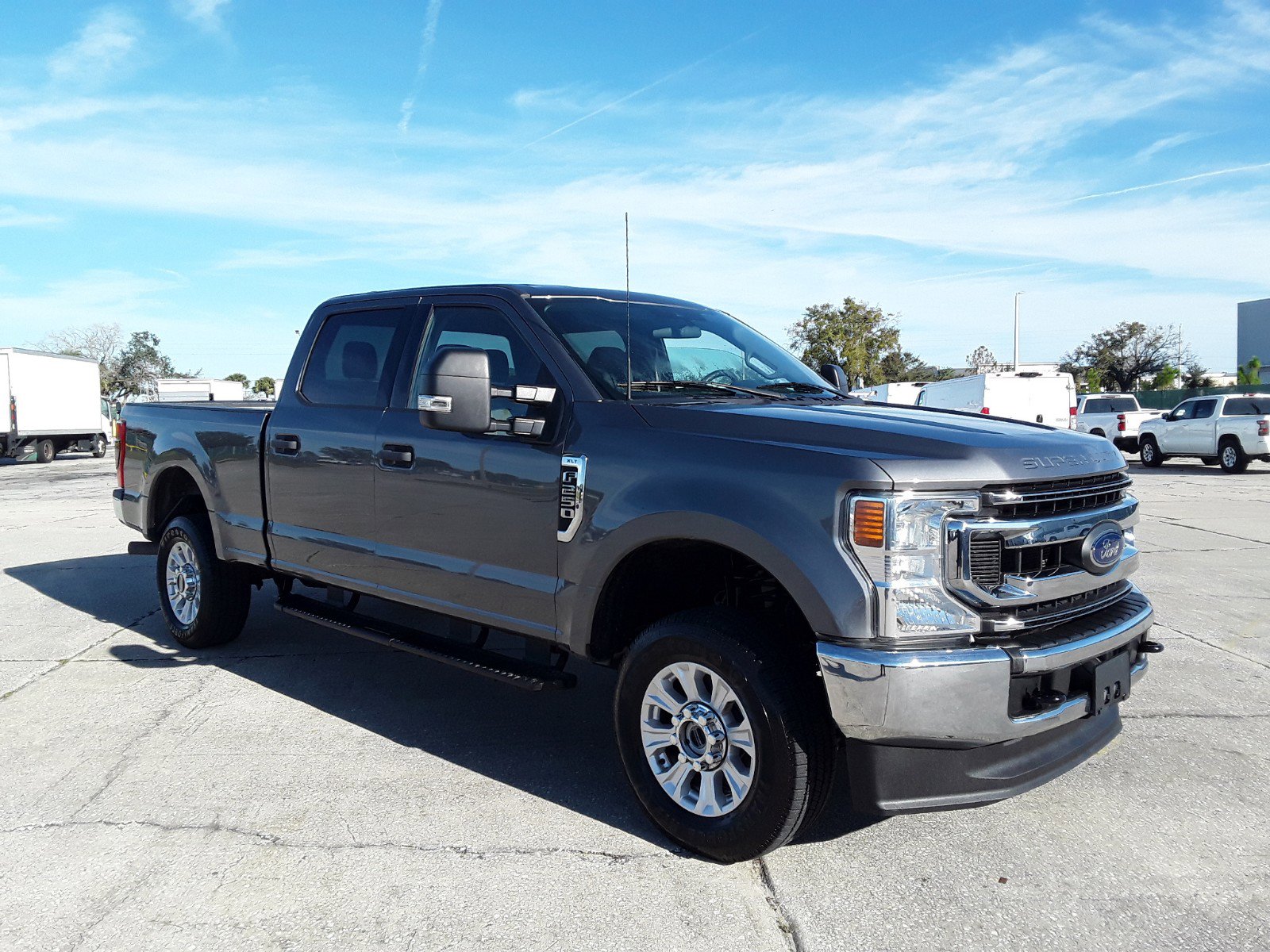 2022 Ford Super Duty F-250 SRW XLT 4WD Crew Cab 6.75' Box