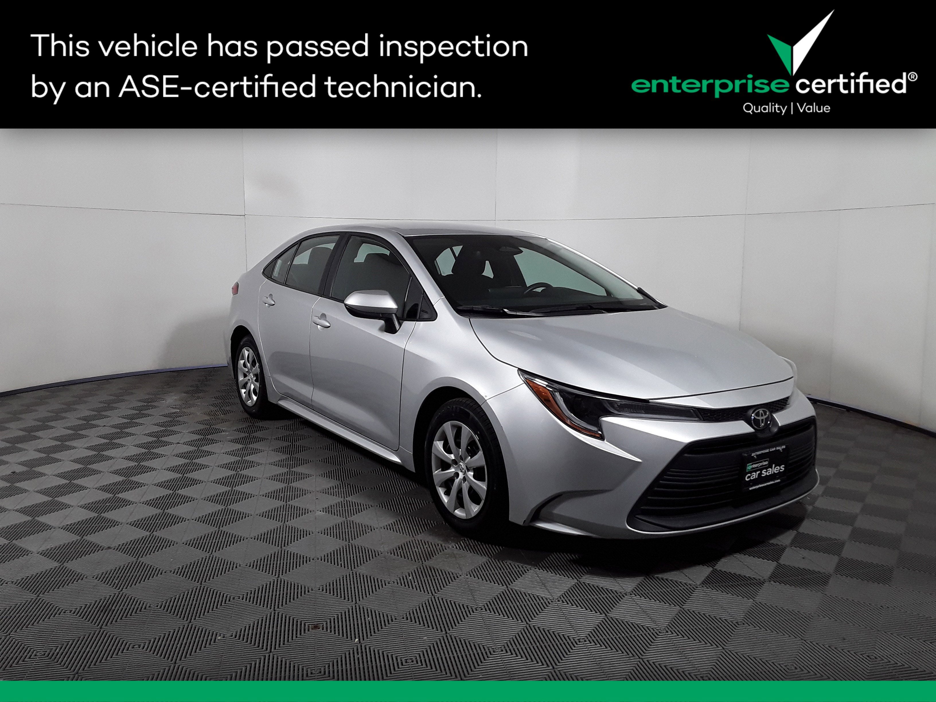 Used 2024 Toyota Corolla LE CVT