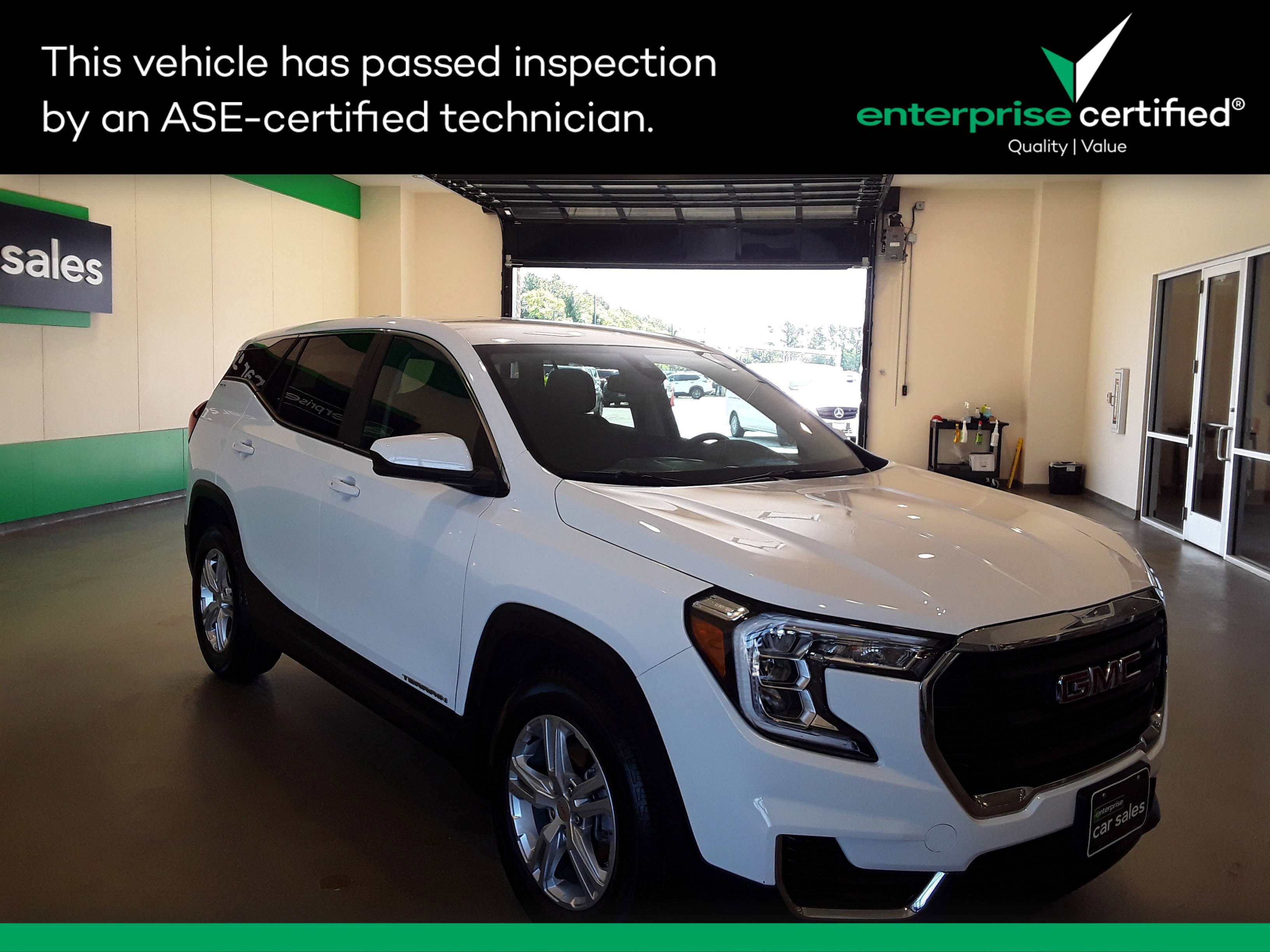2024 GMC Terrain SLE