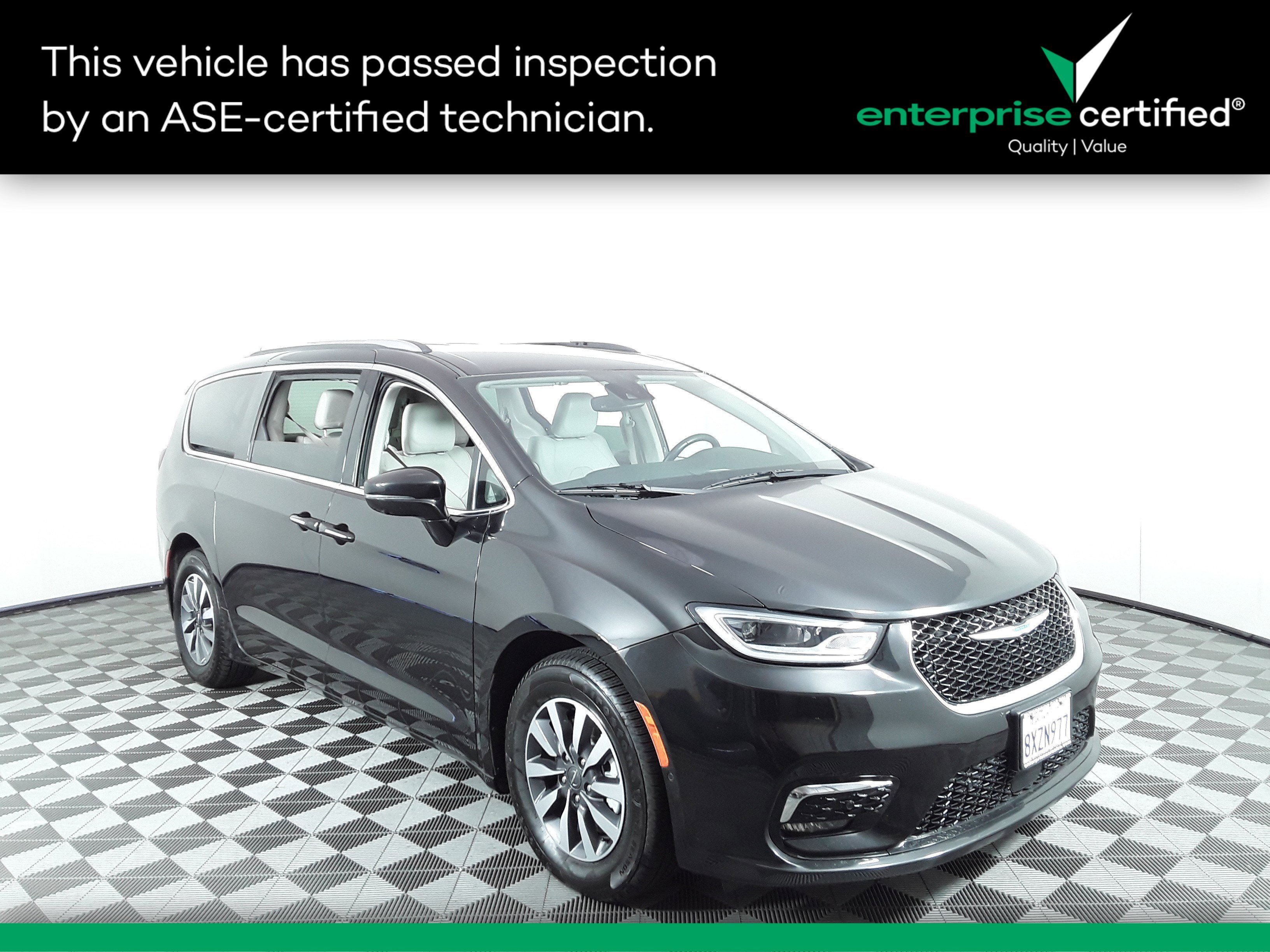 2021 Chrysler Pacifica Hybrid Touring L FWD