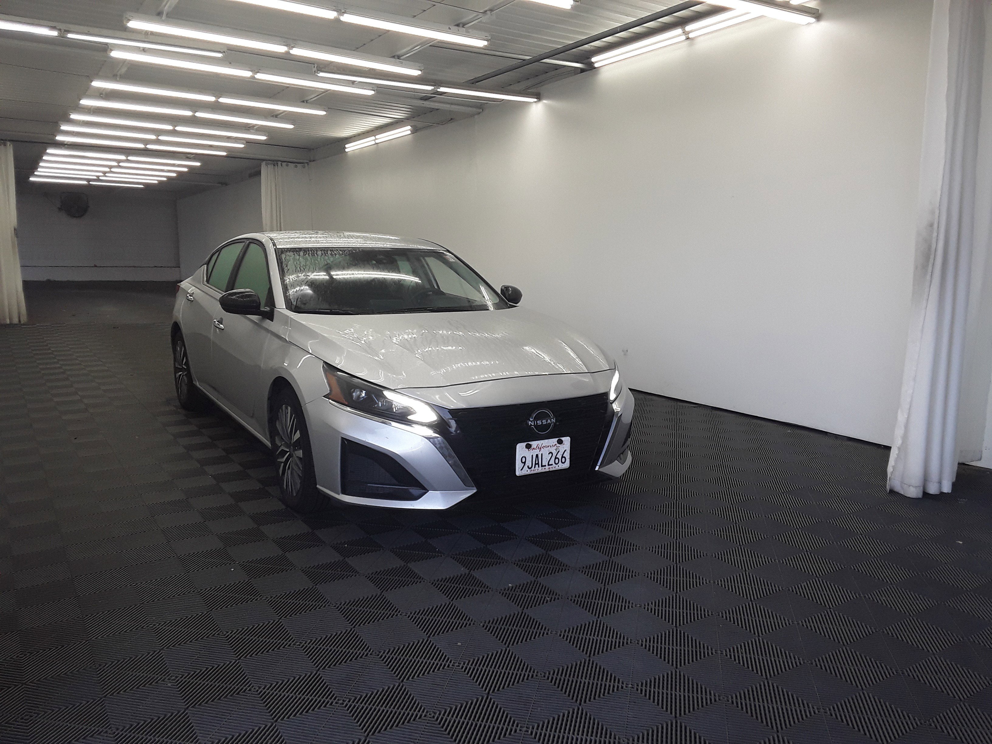 2024 Nissan Altima SV