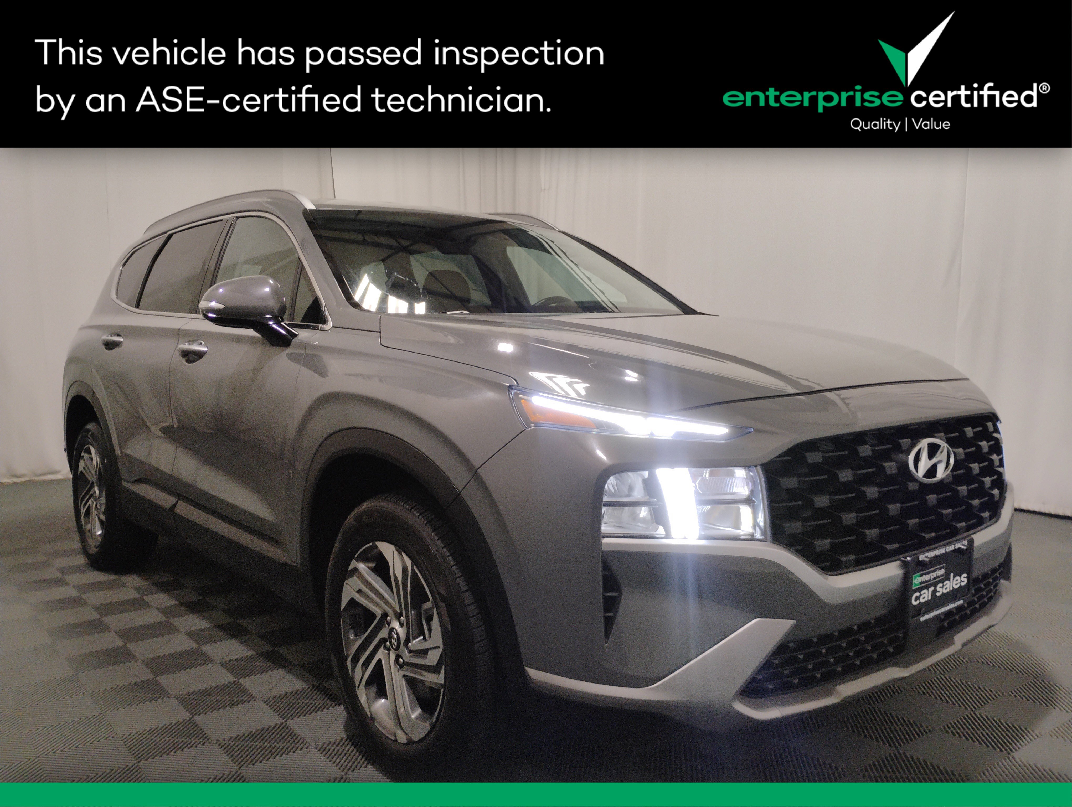 2023 Hyundai Santa Fe SEL's photo