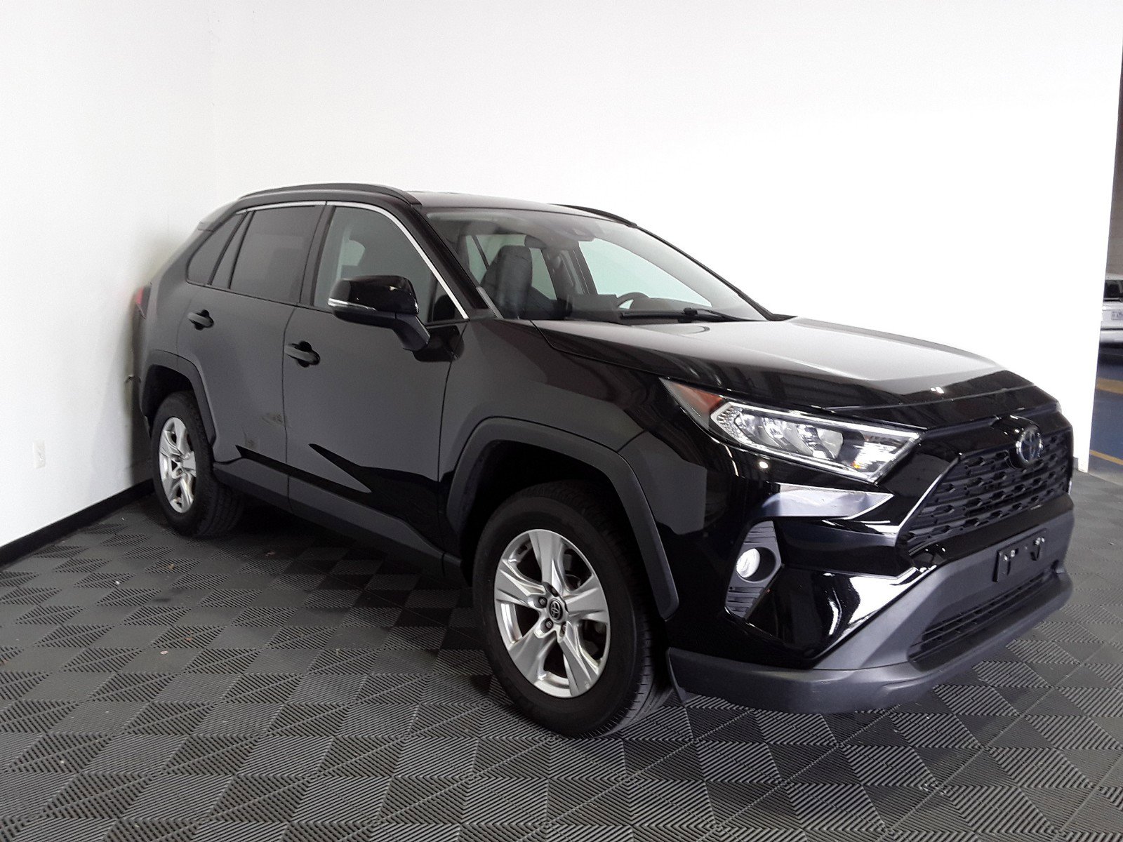 2021 Toyota RAV4 XLE AWD