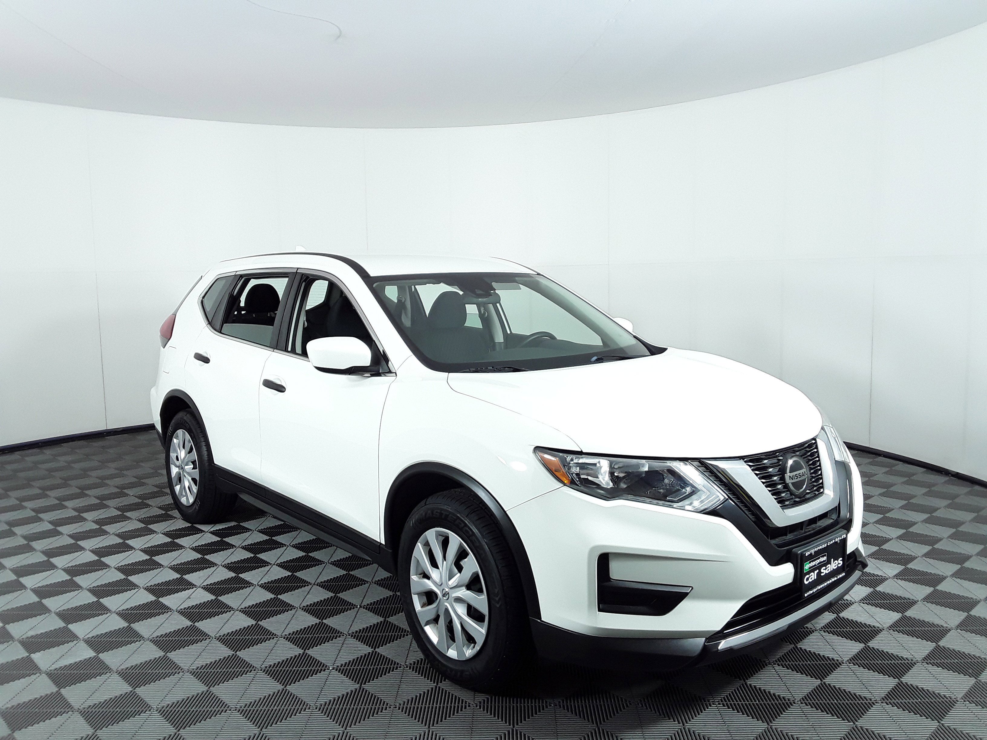 2020 Nissan Rogue FWD S
