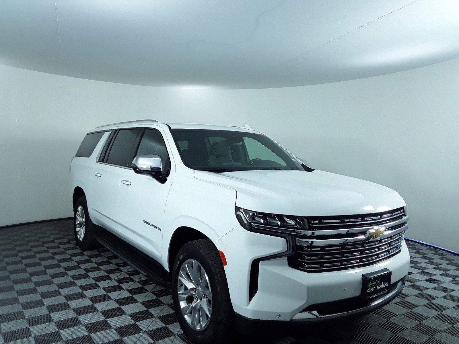 2023 Chevrolet Suburban 4WD 4dr Premier