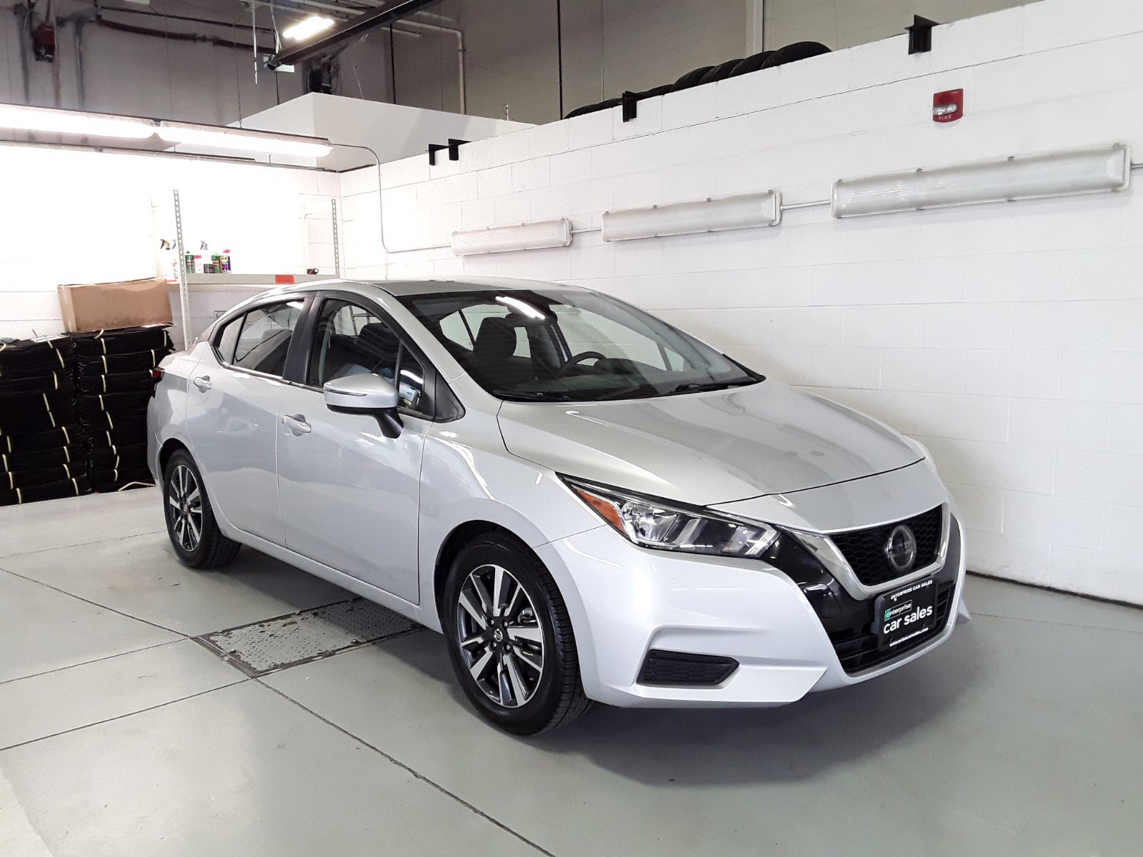 2021 Nissan Versa SV CVT