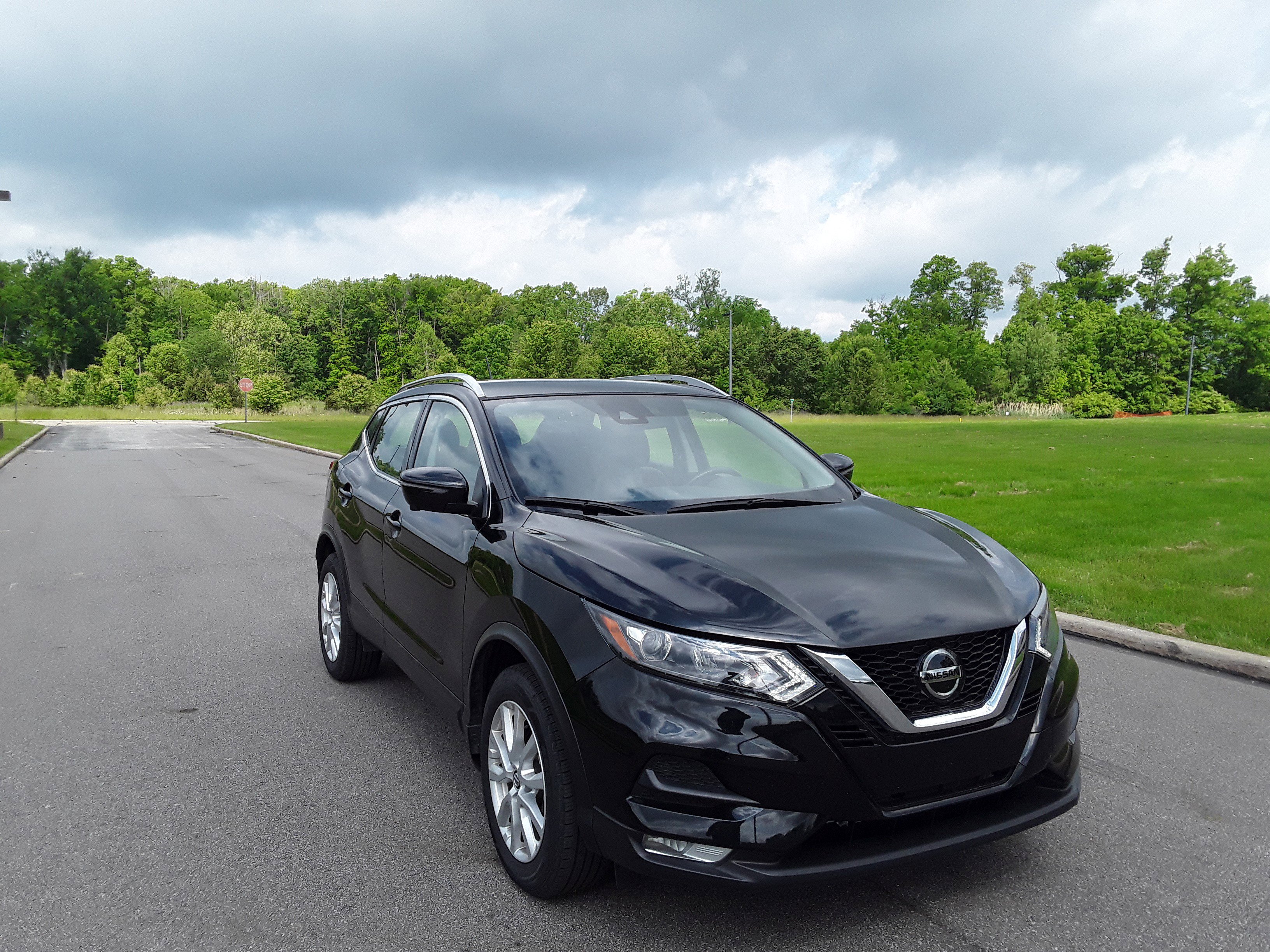 2022 Nissan Rogue Sport FWD SV