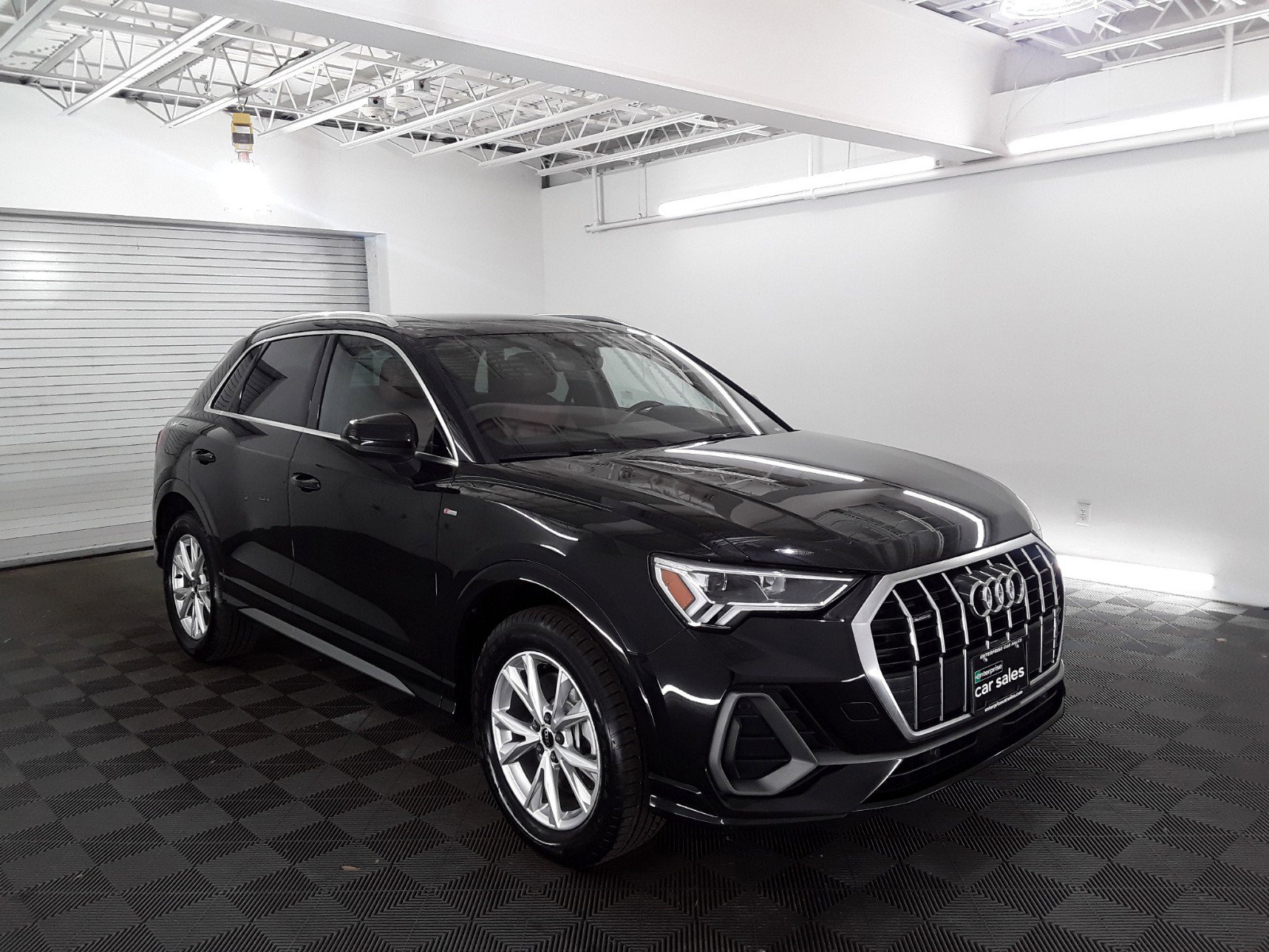 2023 Audi Q3 S line Premium 45 TFSI quattro