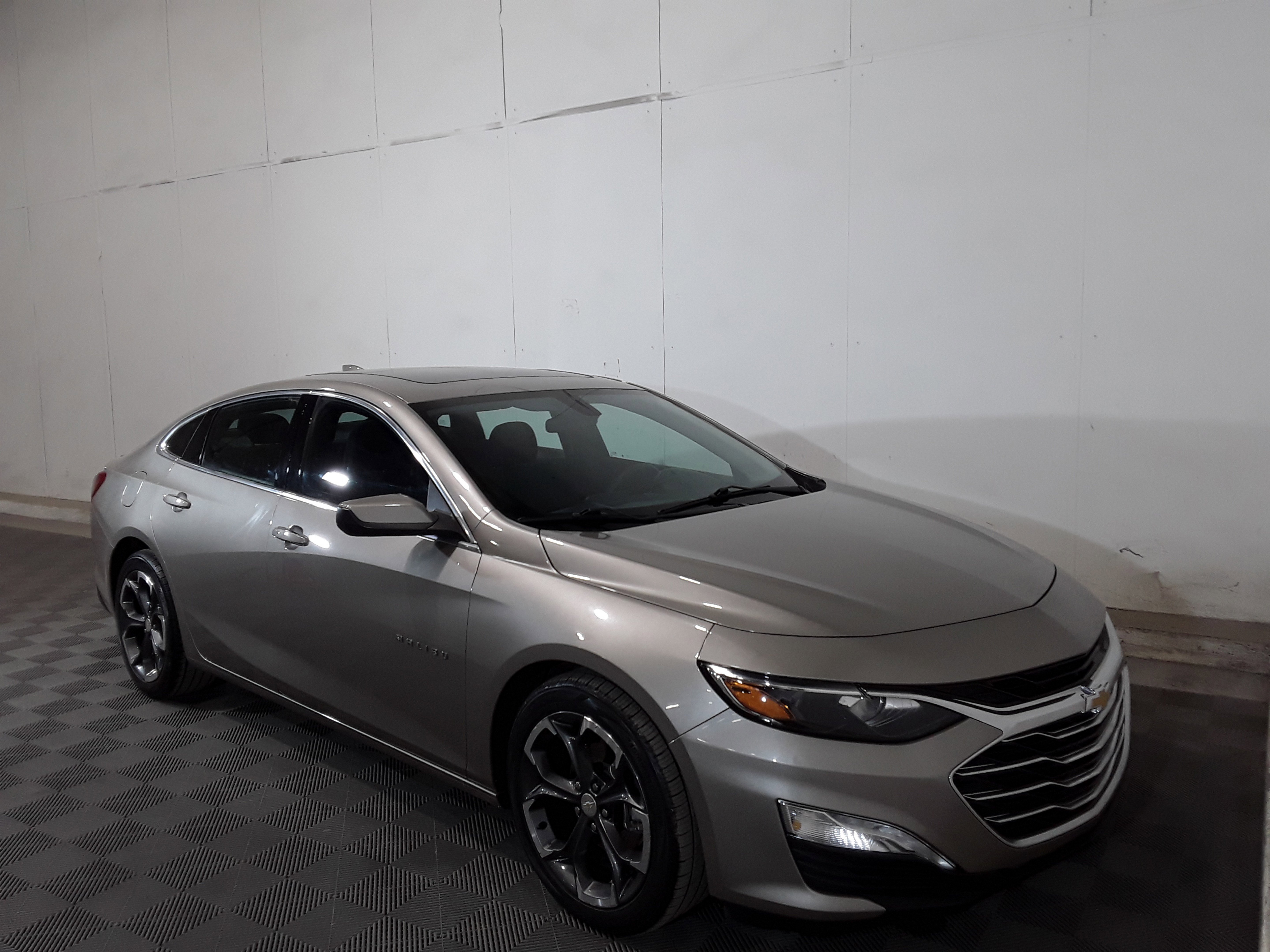 2022 Chevrolet Malibu 4dr Sdn LT