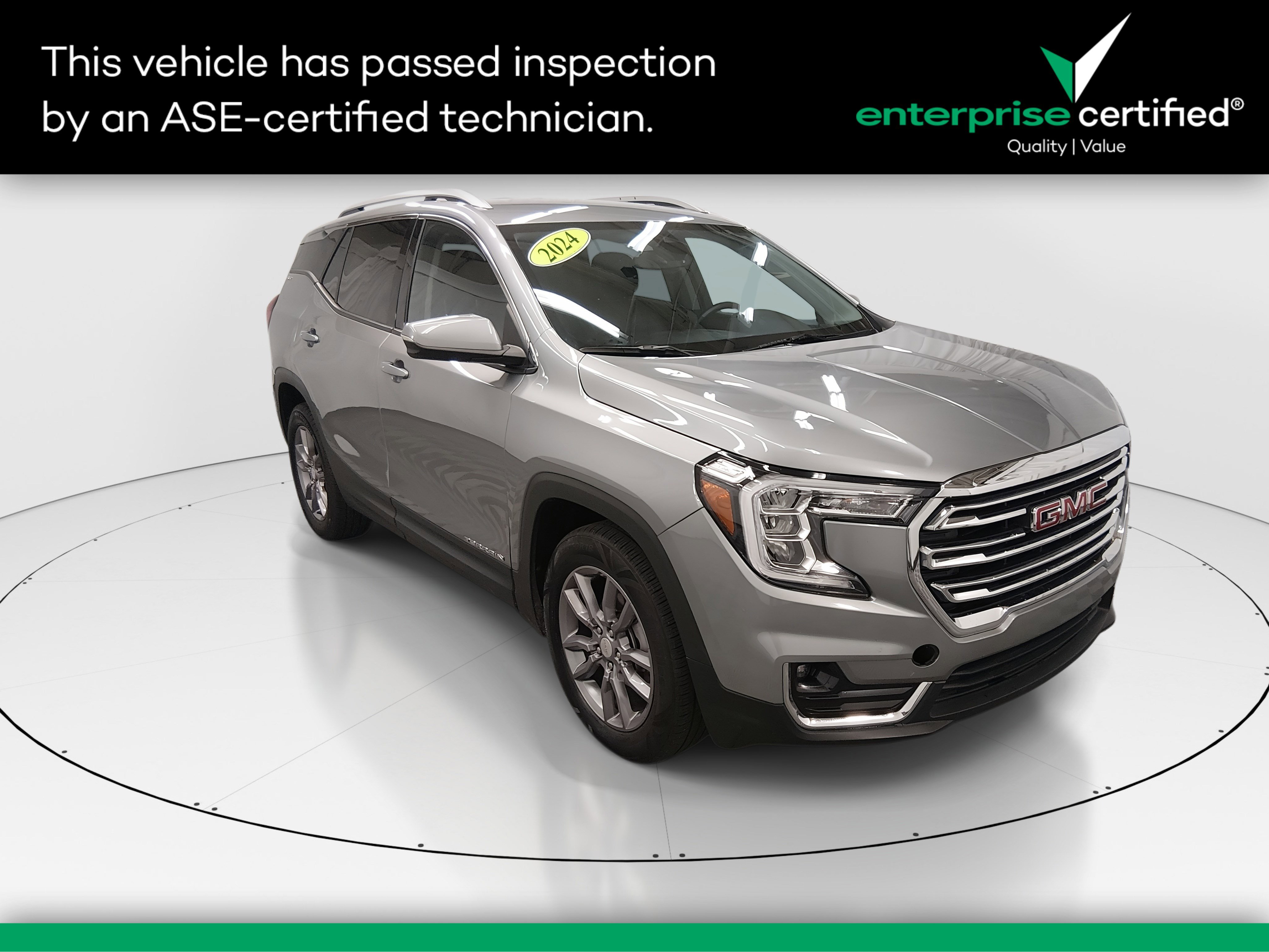 2024 GMC Terrain SLT's photo
