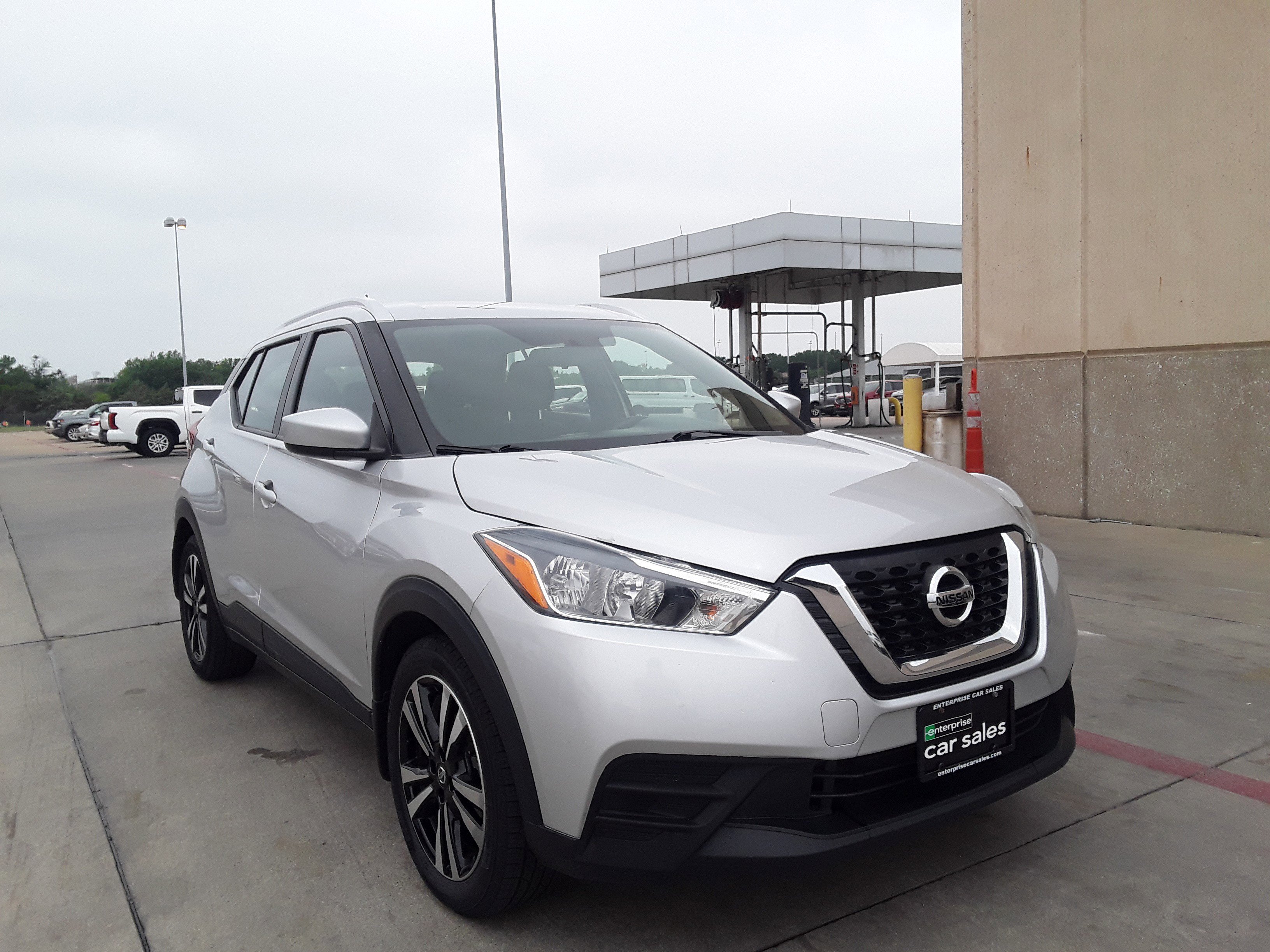 Used 2019 Nissan Kicks 