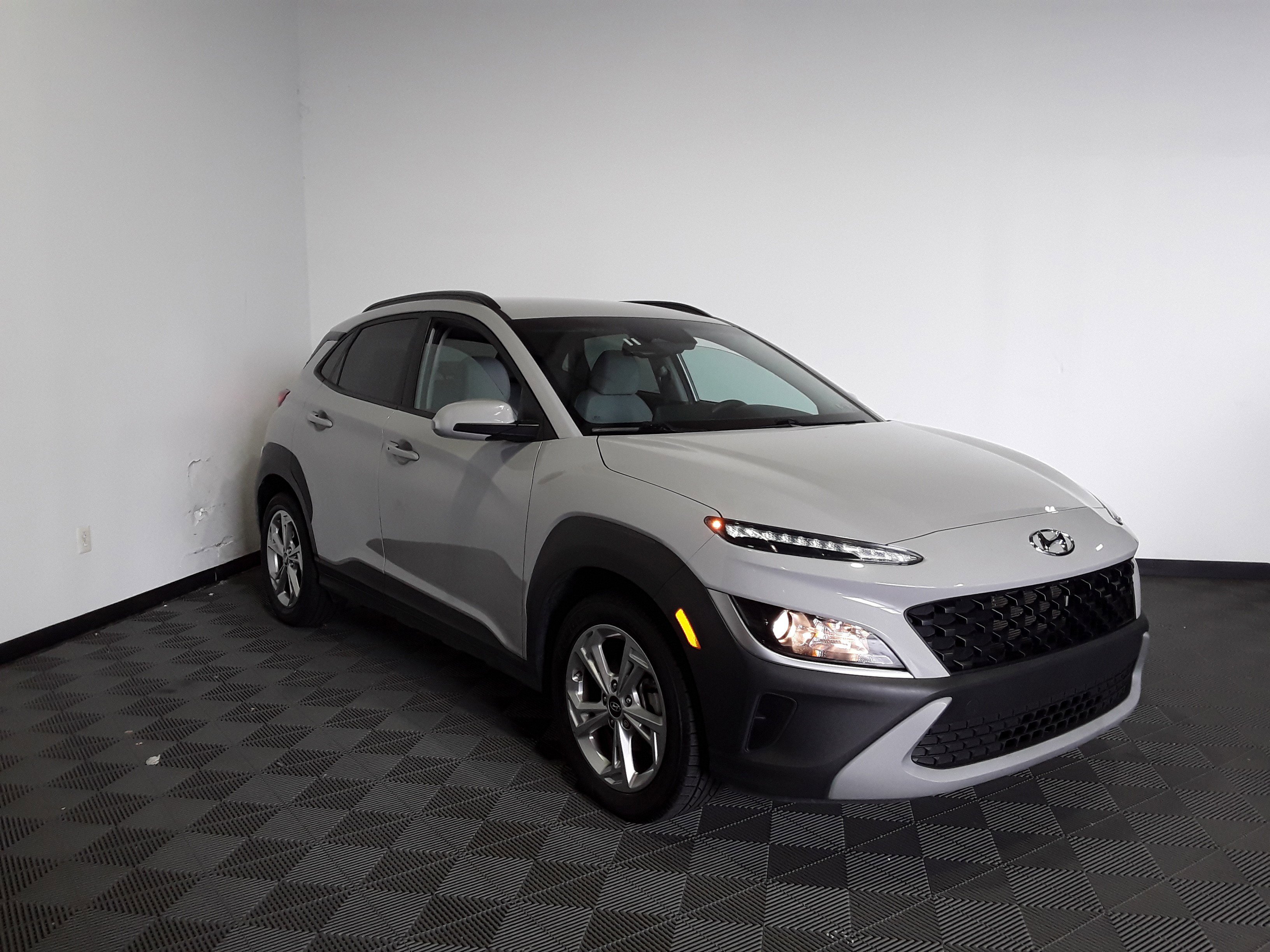 2023 Hyundai Kona SEL Auto FWD