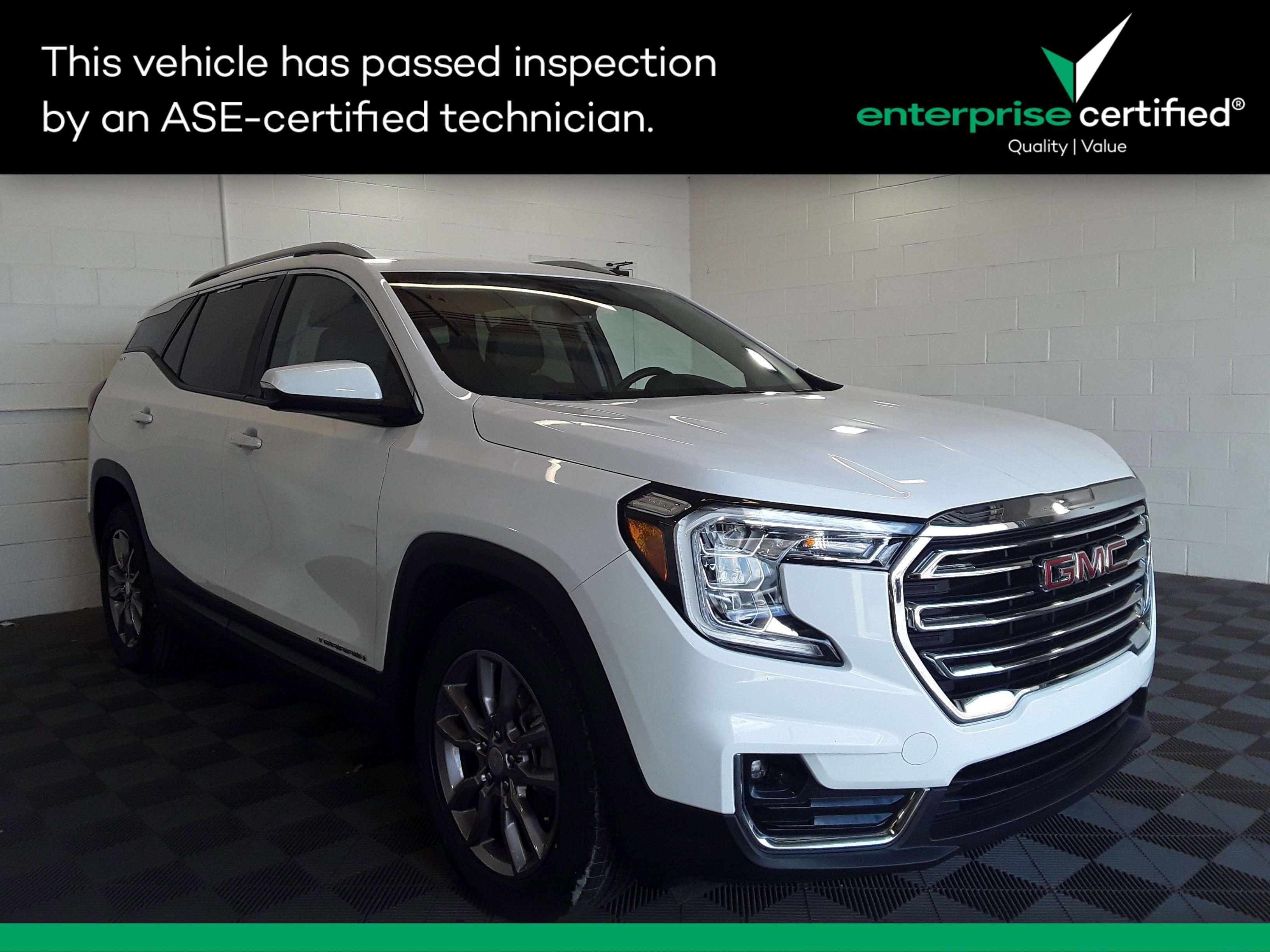 Used 2023 GMC Terrain FWD 4dr SLT