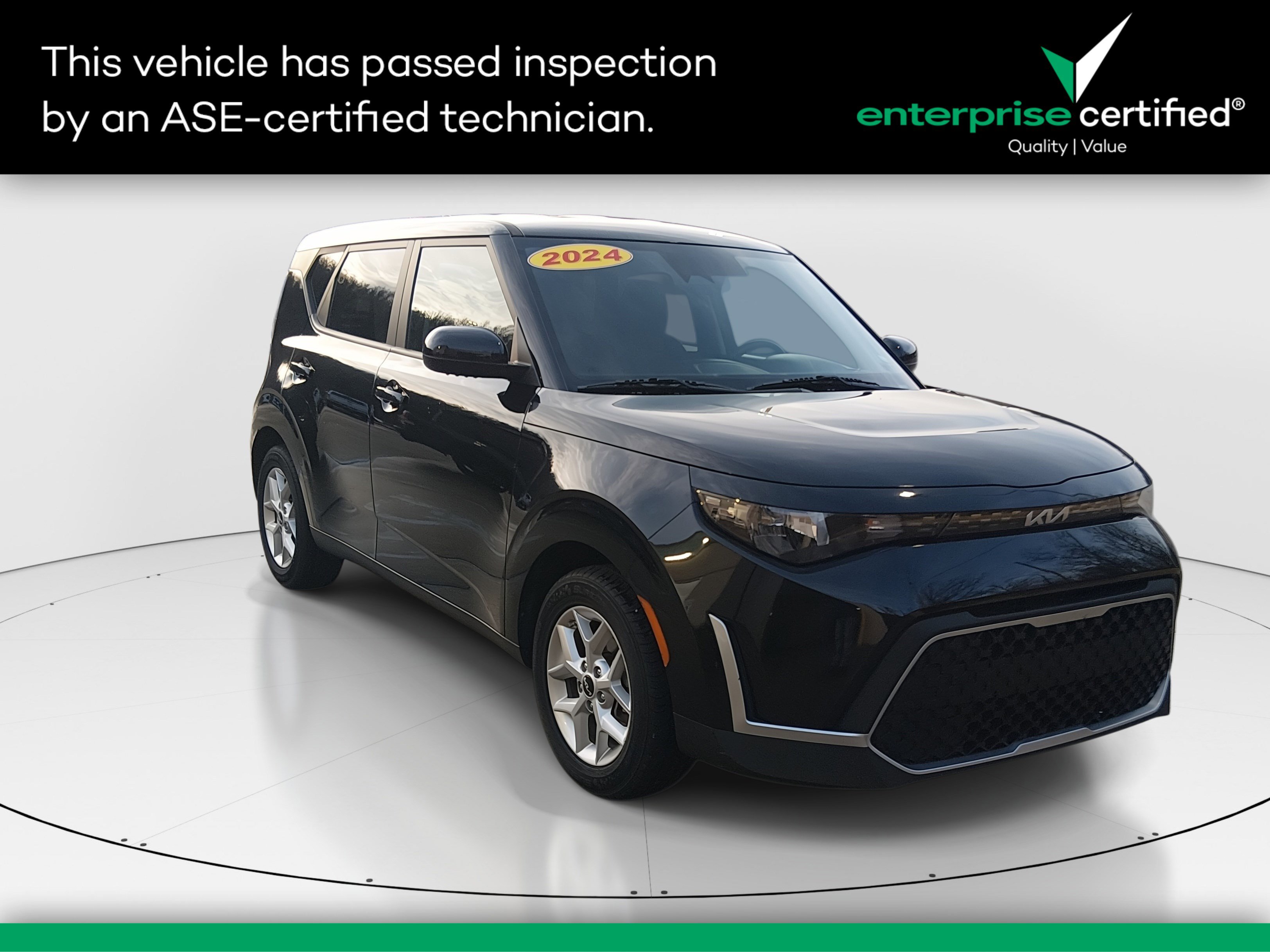 2024 Kia Soul LX's photo