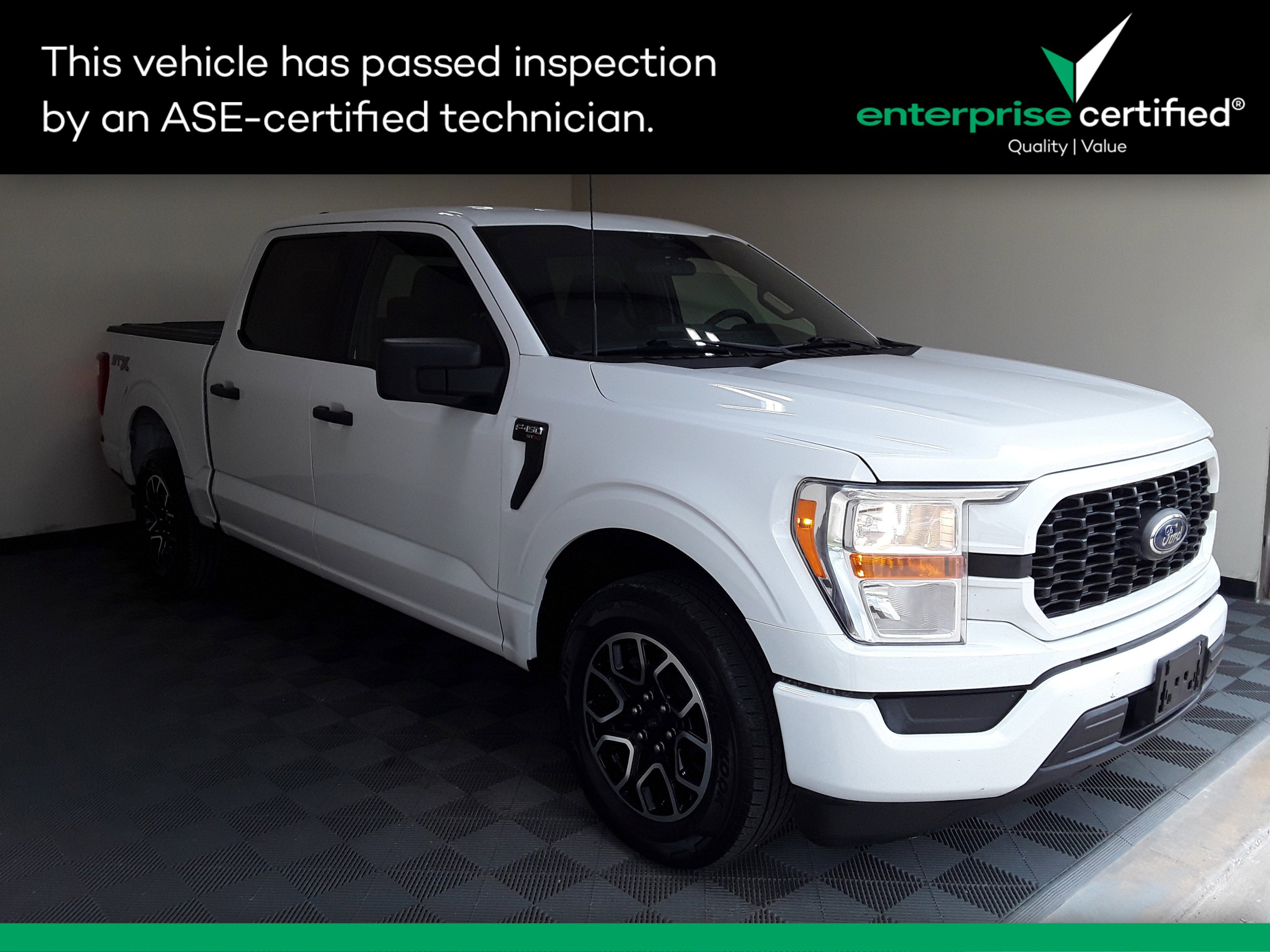 2022 Ford F-150 XL 2WD SuperCrew 5.5' Box