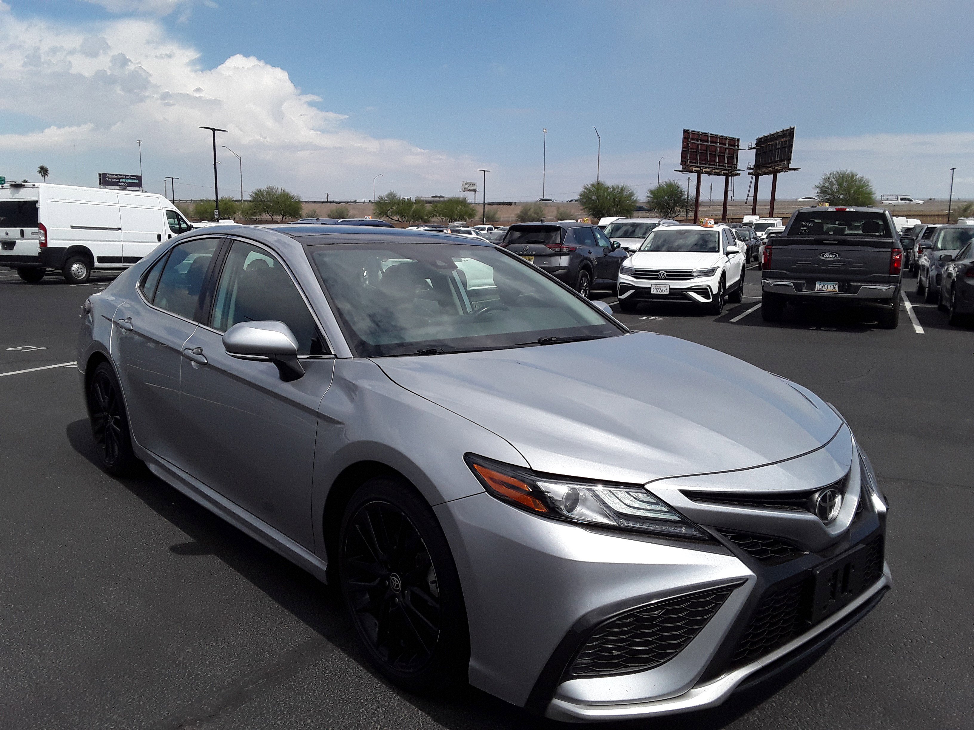 2022 Toyota Camry XSE Auto
