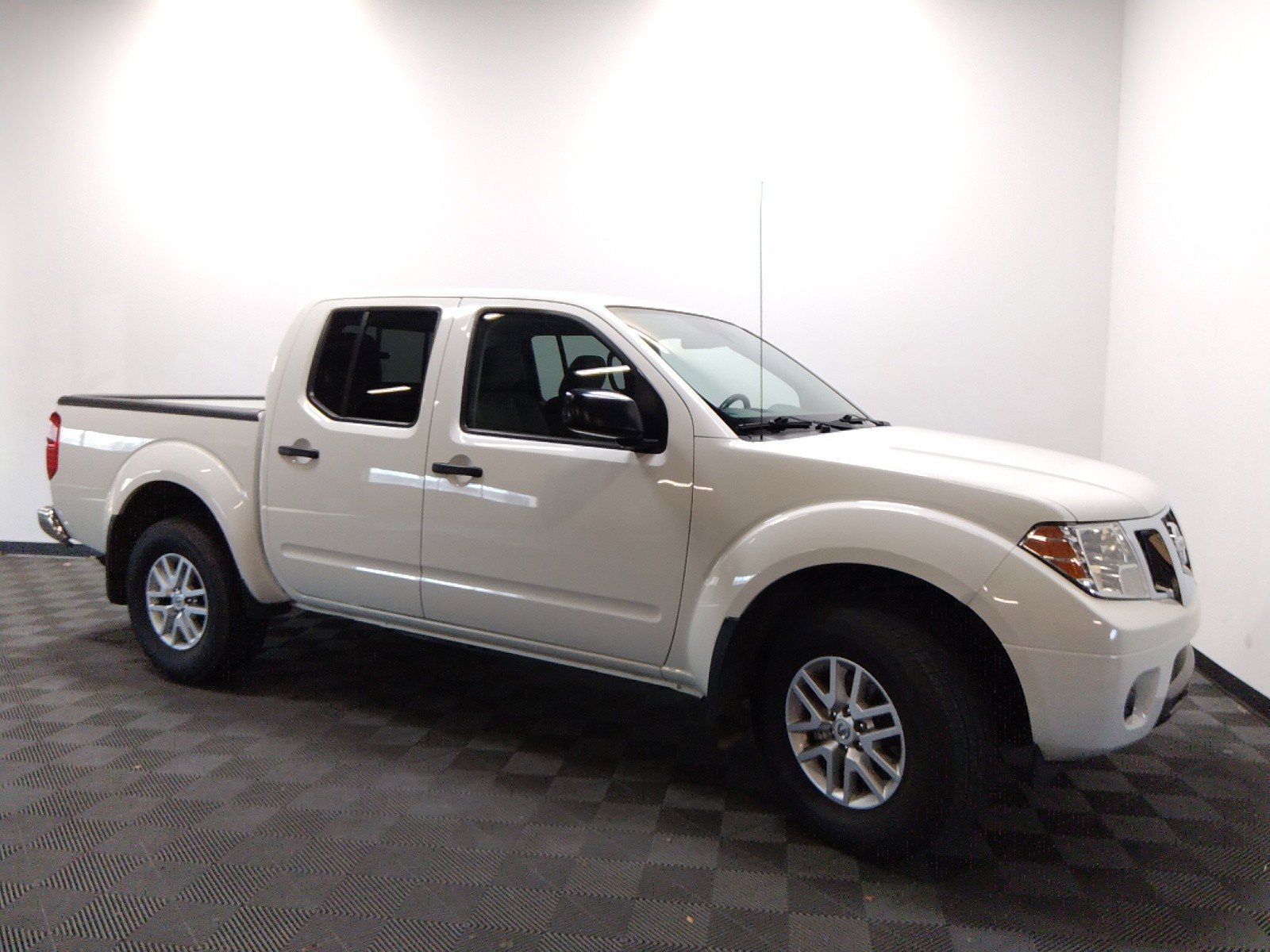 Nissan Frontier's photo