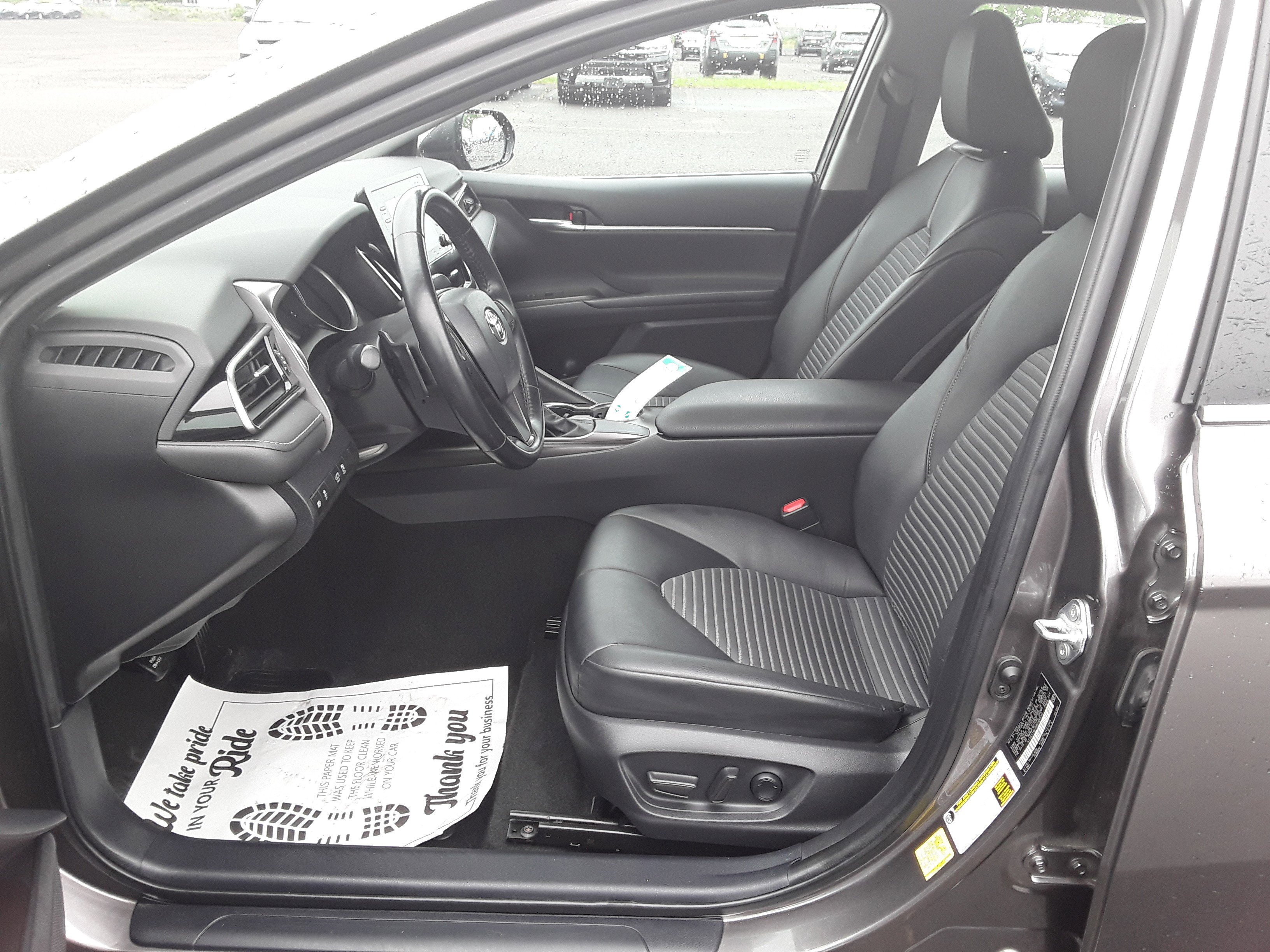 Image 9 of Used 2021 Toyota Camry SE Auto
