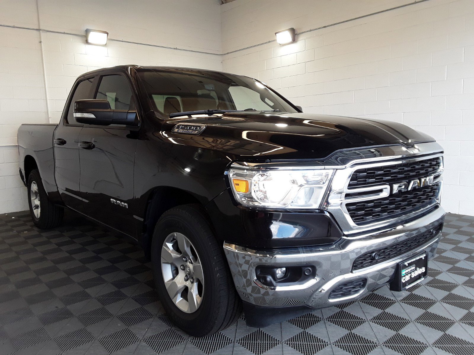 2022 Ram 1500 Big Horn 4x2 Quad Cab 6'4