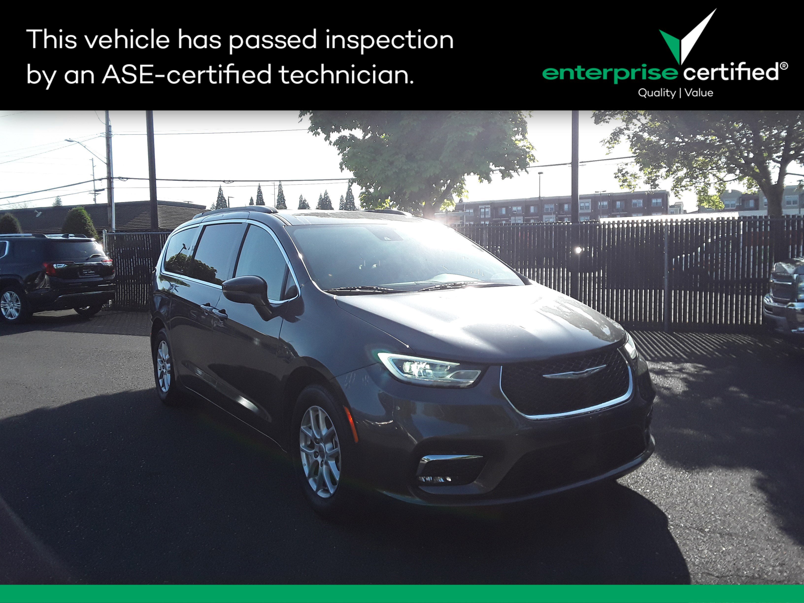 2022 Chrysler Pacifica Touring L FWD