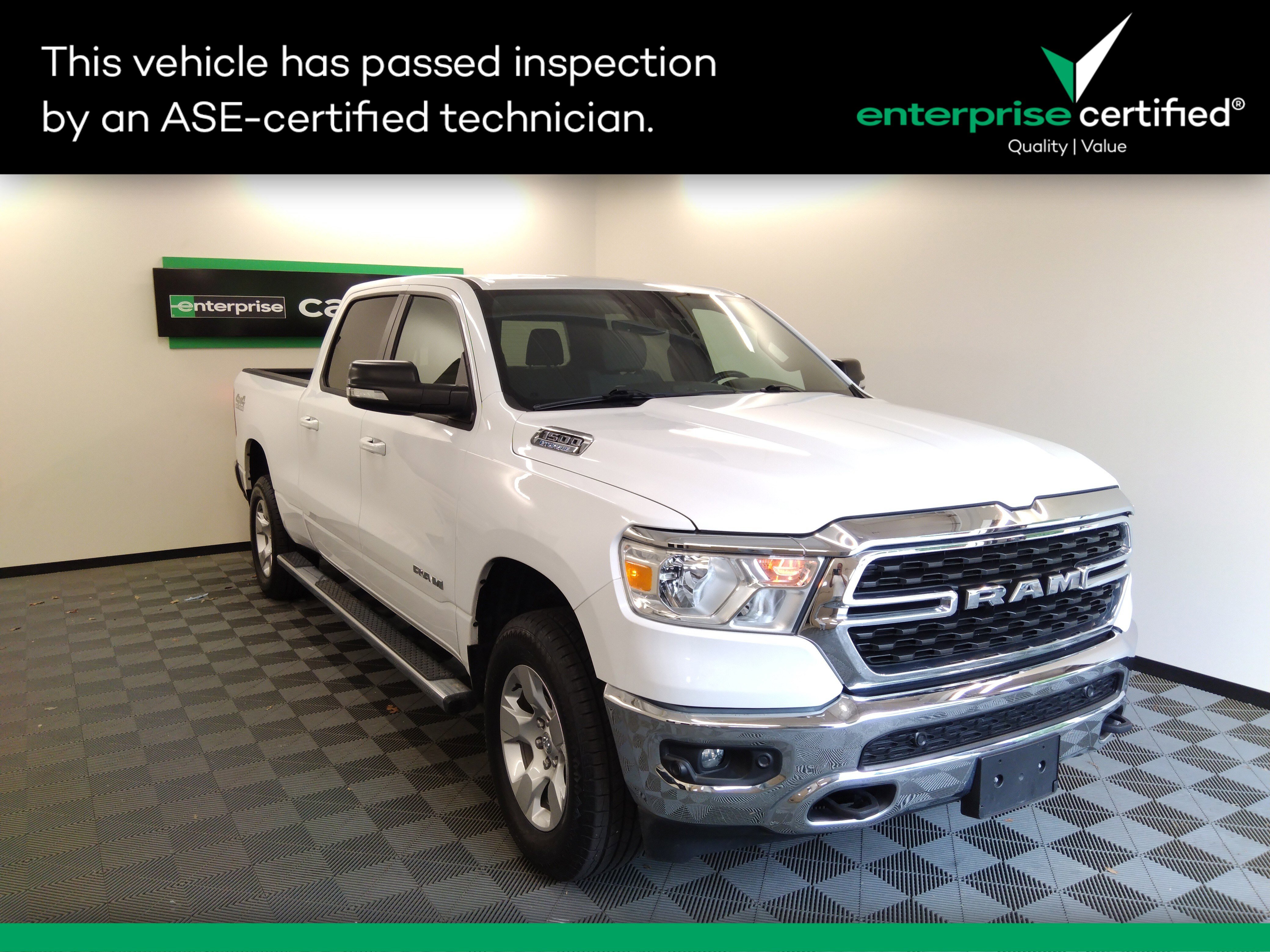 2022 Ram 1500 Big Horn 4x4 Crew Cab 6'4