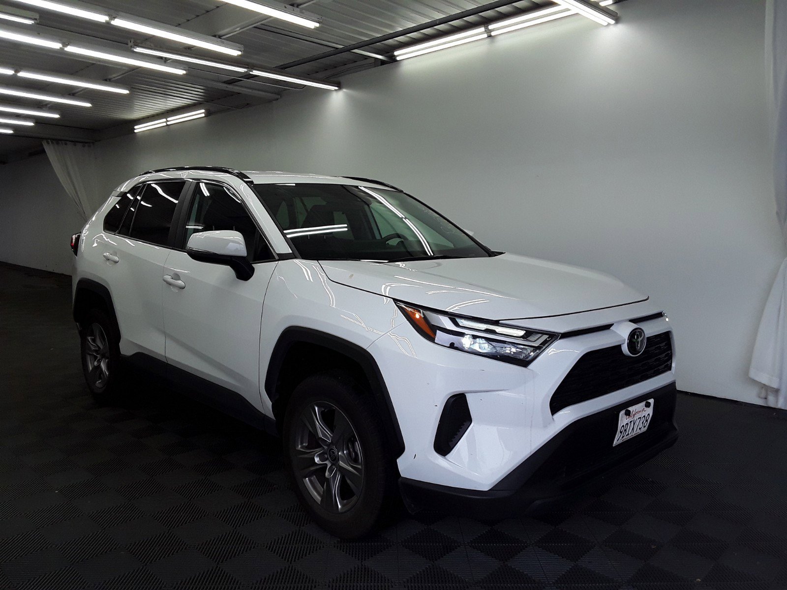 2022 Toyota RAV4 XLE FWD