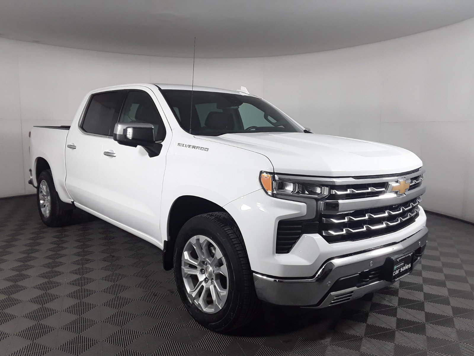 2023 Chevrolet Silverado 1500 2WD Crew Cab 147