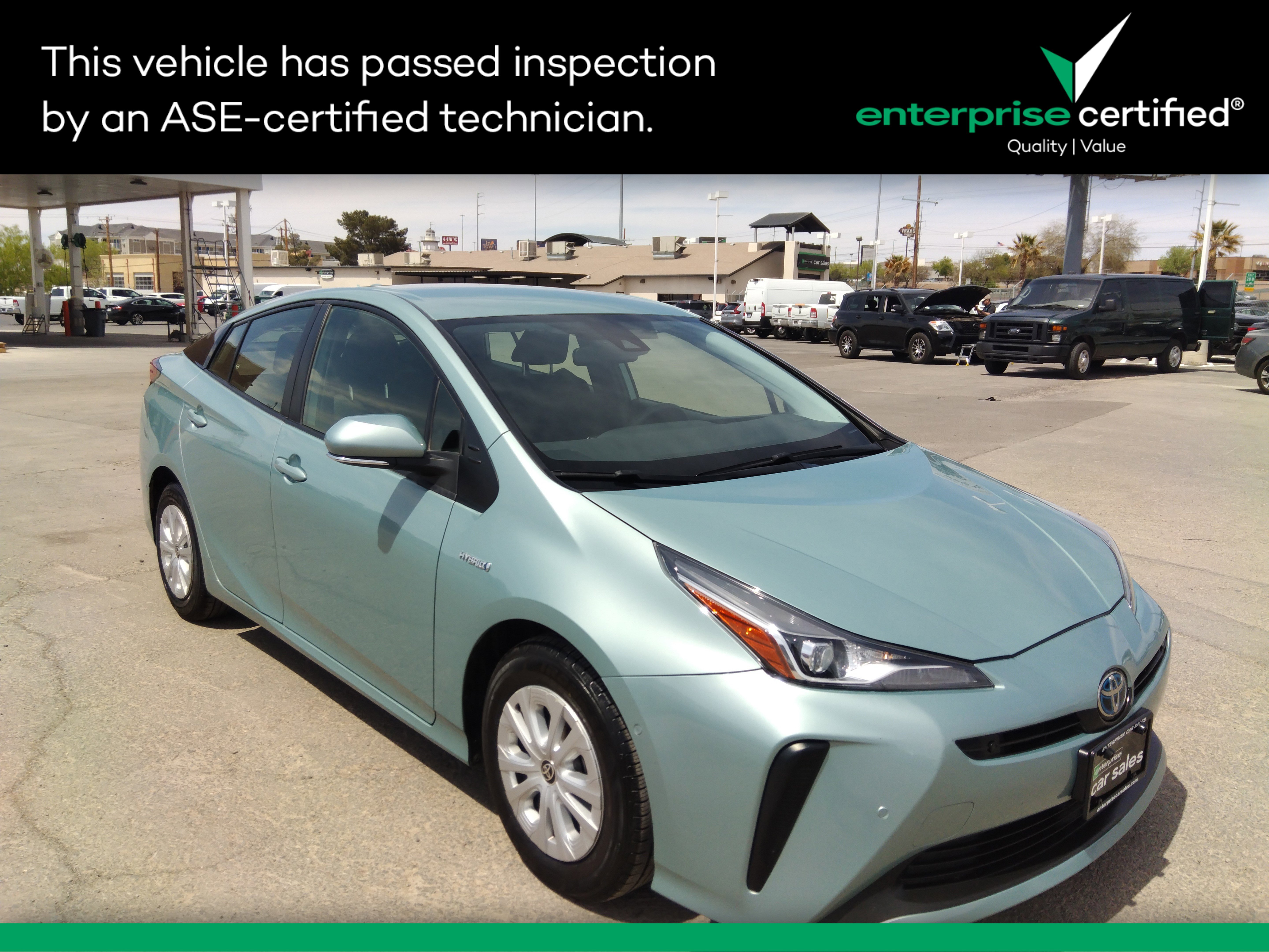 Used 2022 Toyota Prius LE