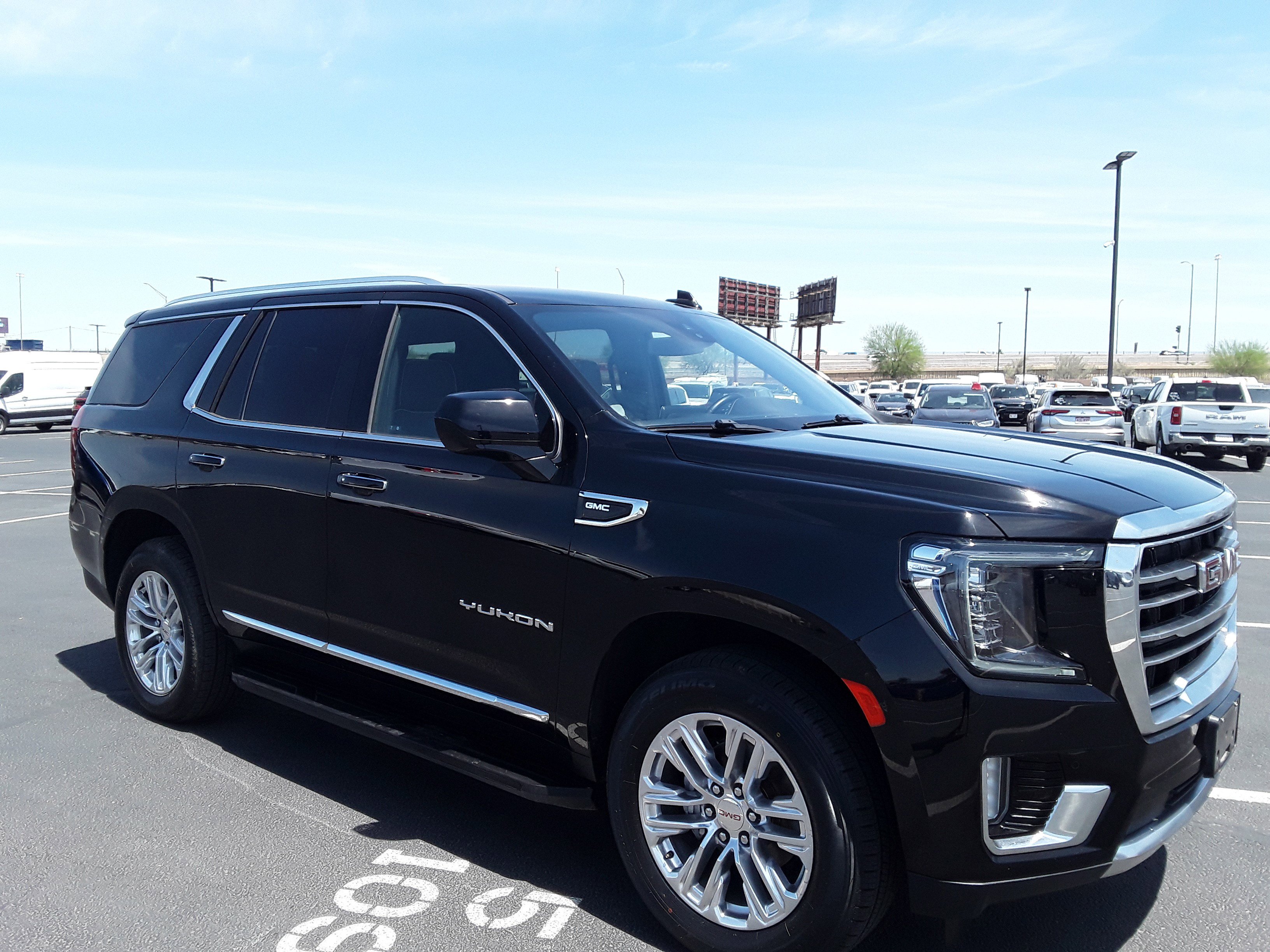 2024 GMC Yukon 2WD 4dr SLT