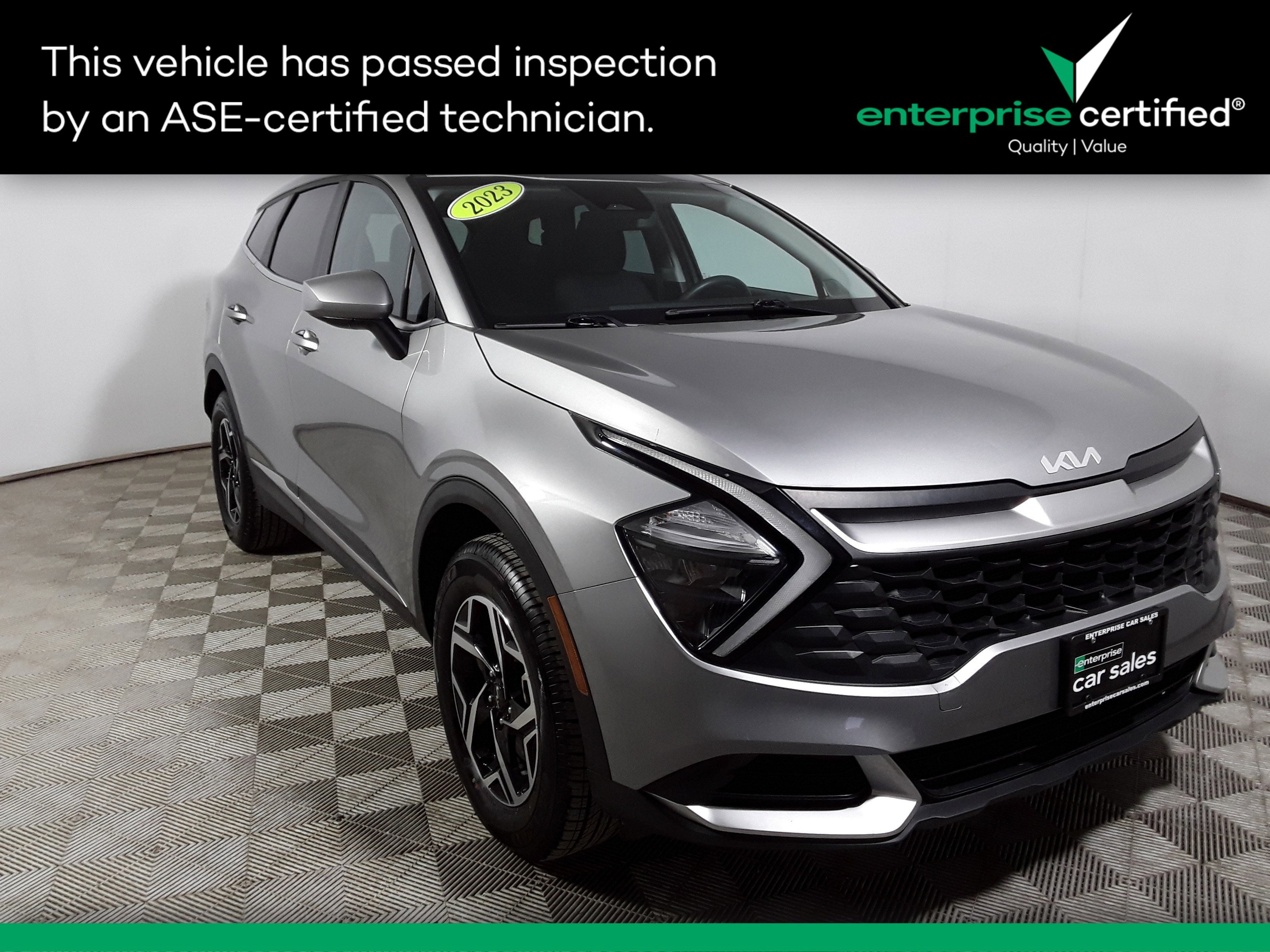 Used 2023 Kia Sportage LX AWD