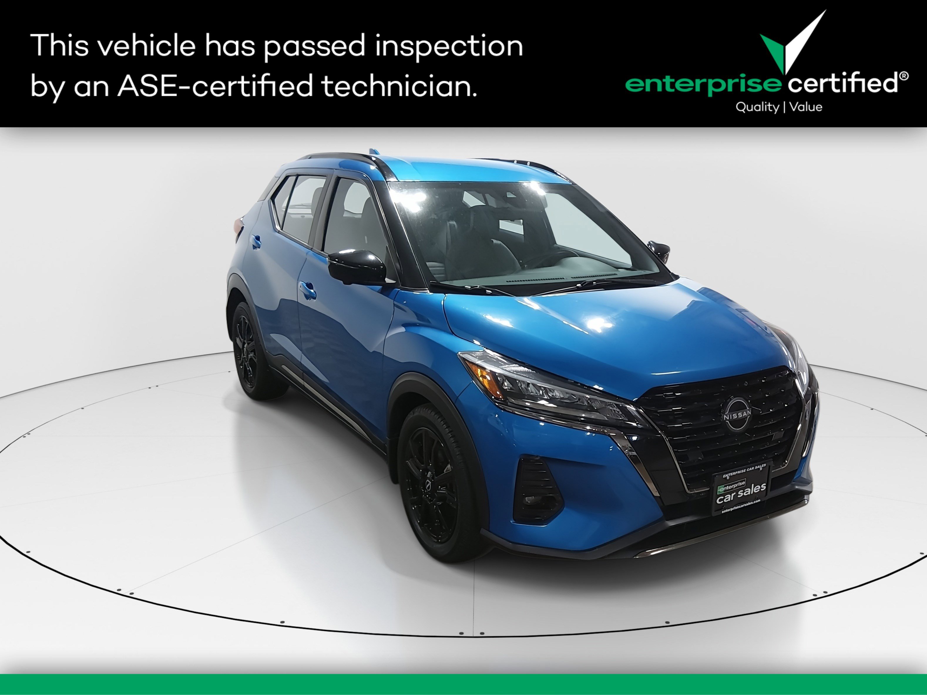 Used 2023 Nissan Kicks SR FWD