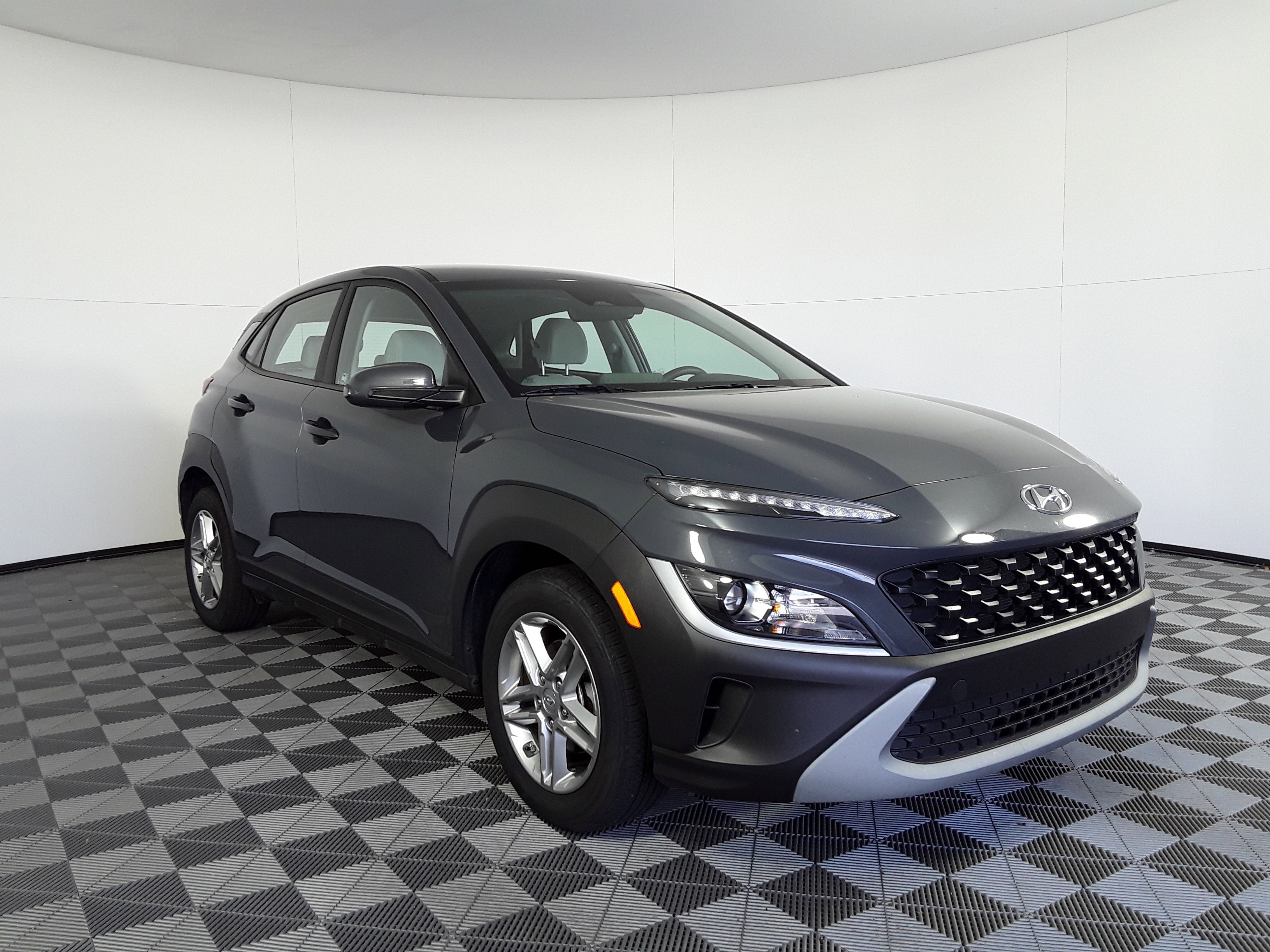 Used 2023 Hyundai Kona SE Auto FWD