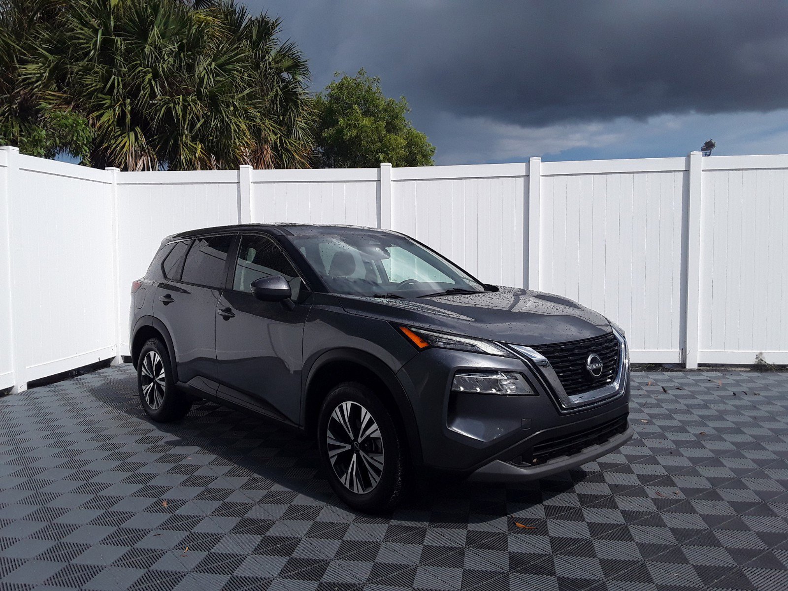 2022 Nissan Rogue FWD SV