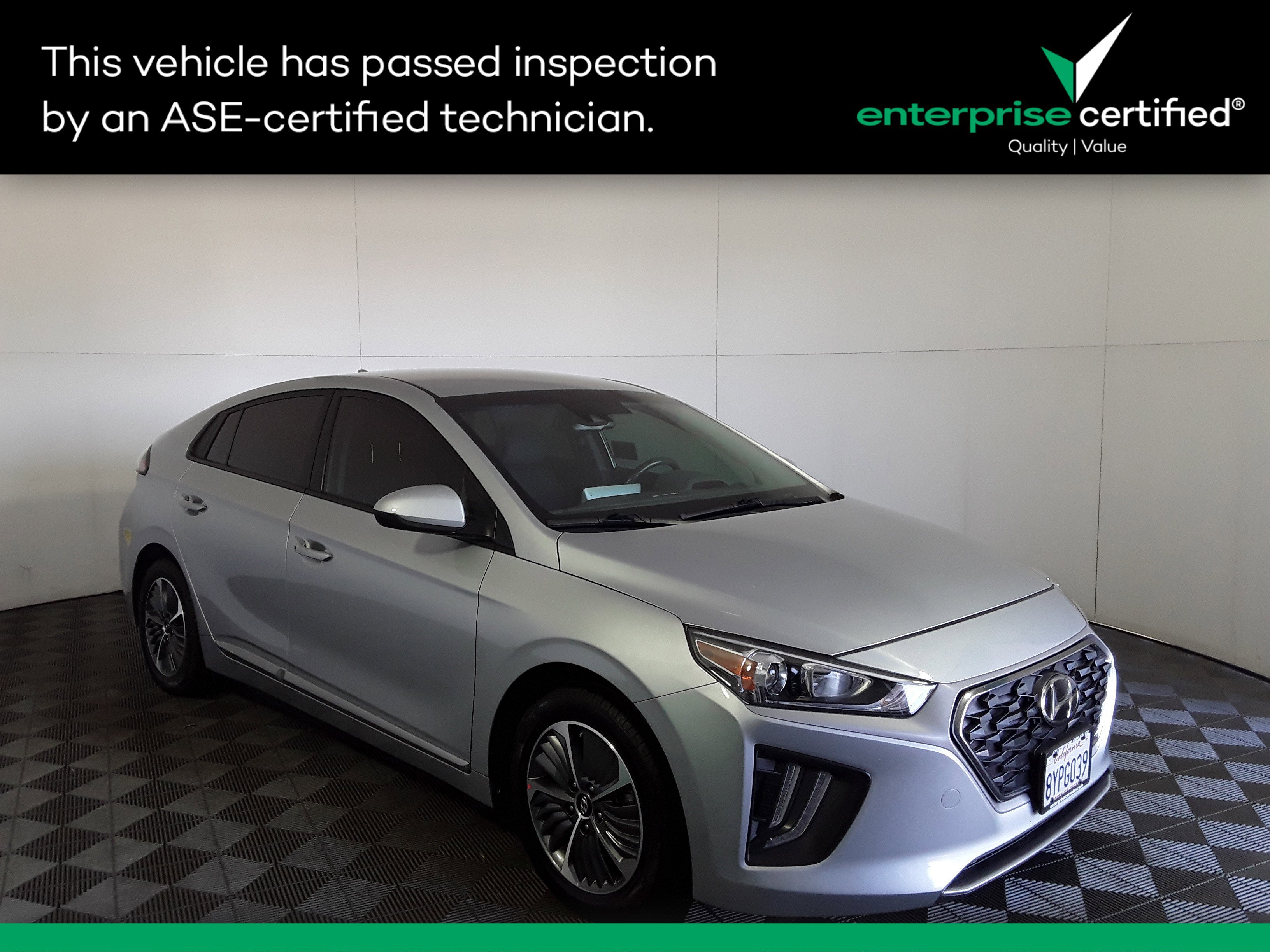 Used 2022 Hyundai Ioniq Plug-In Hybrid SE Hatchback
