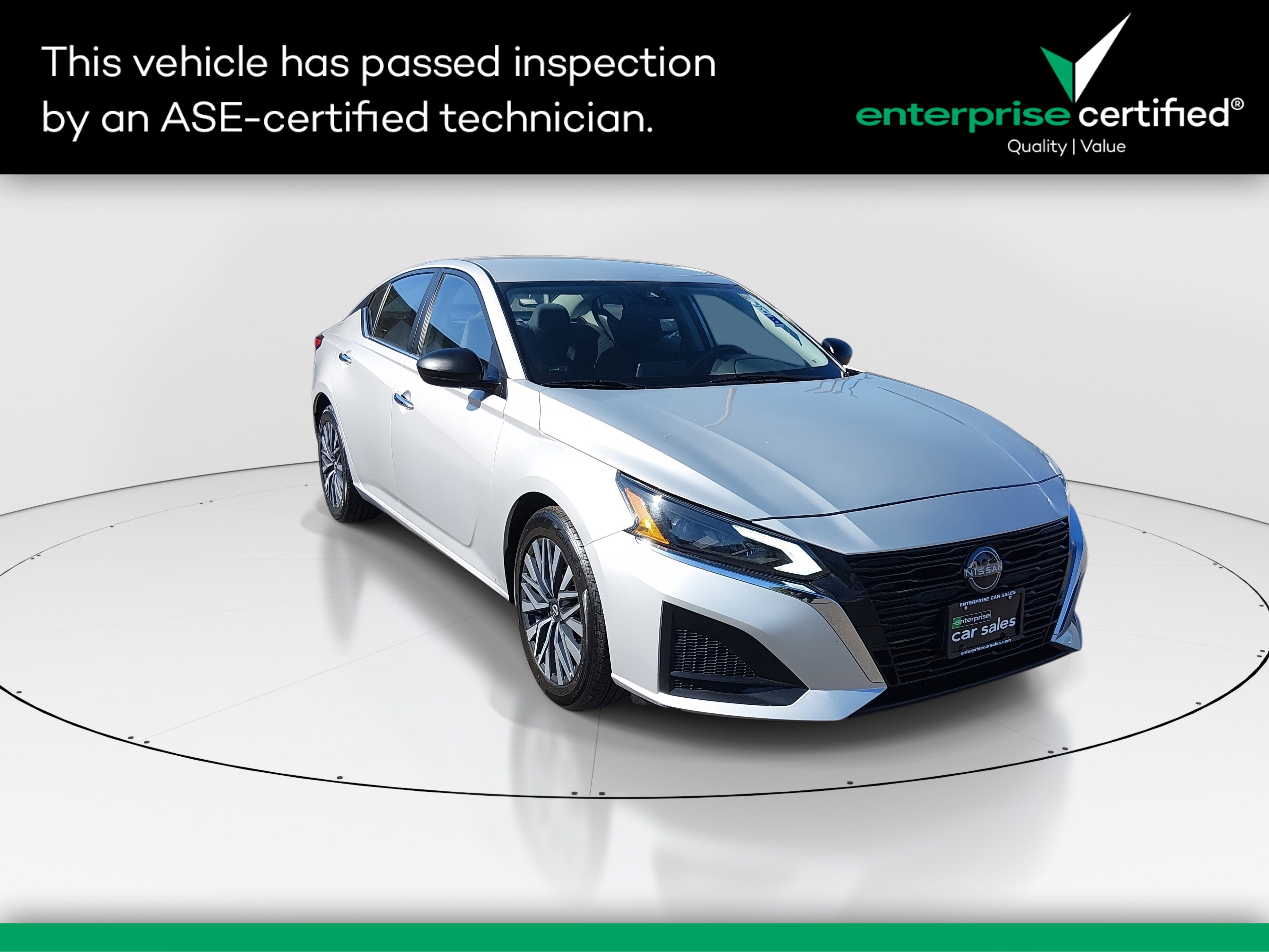 Used 2024 Nissan Altima 2.5 SV Sedan