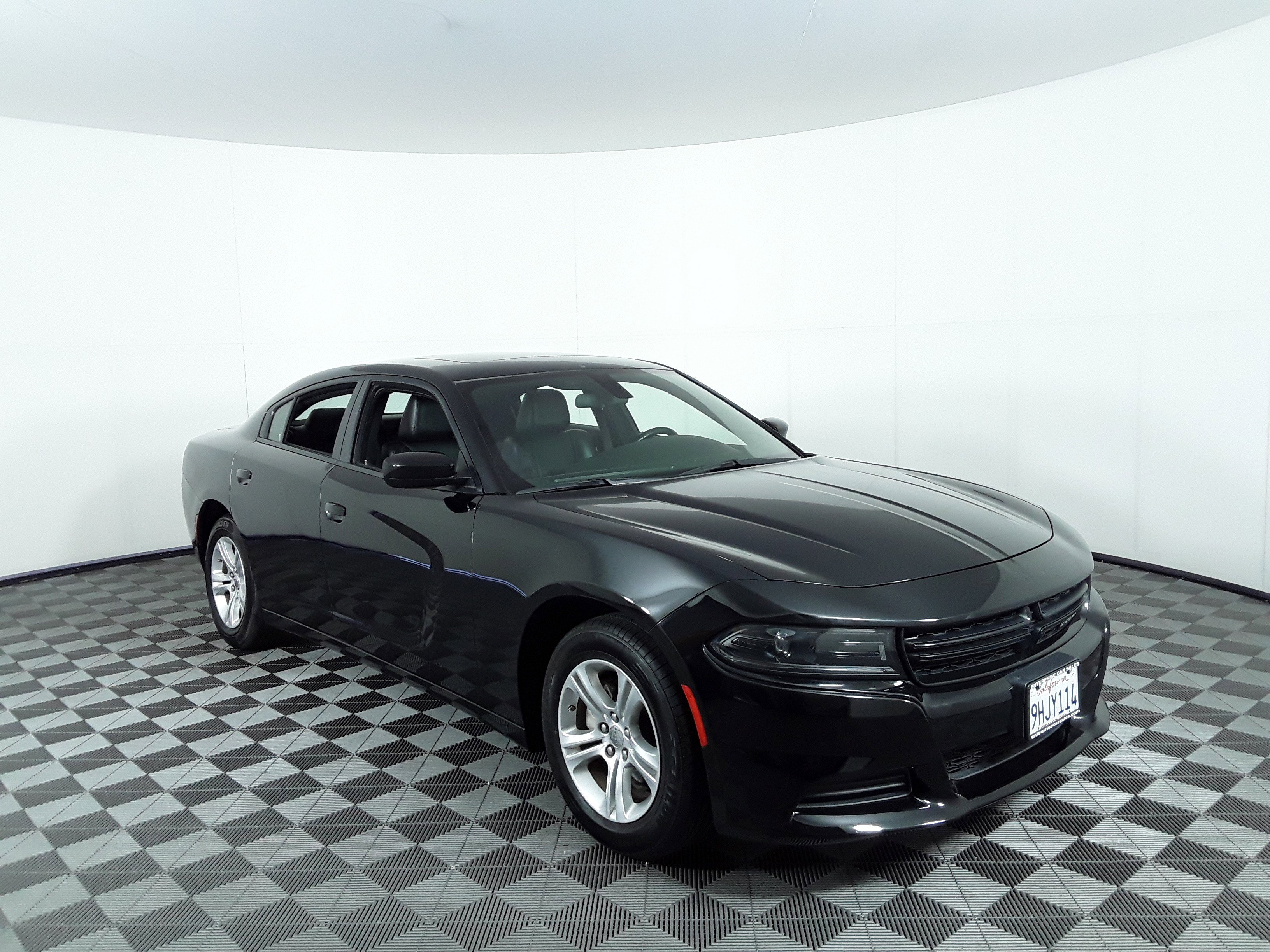 2022 Dodge Charger SXT RWD
