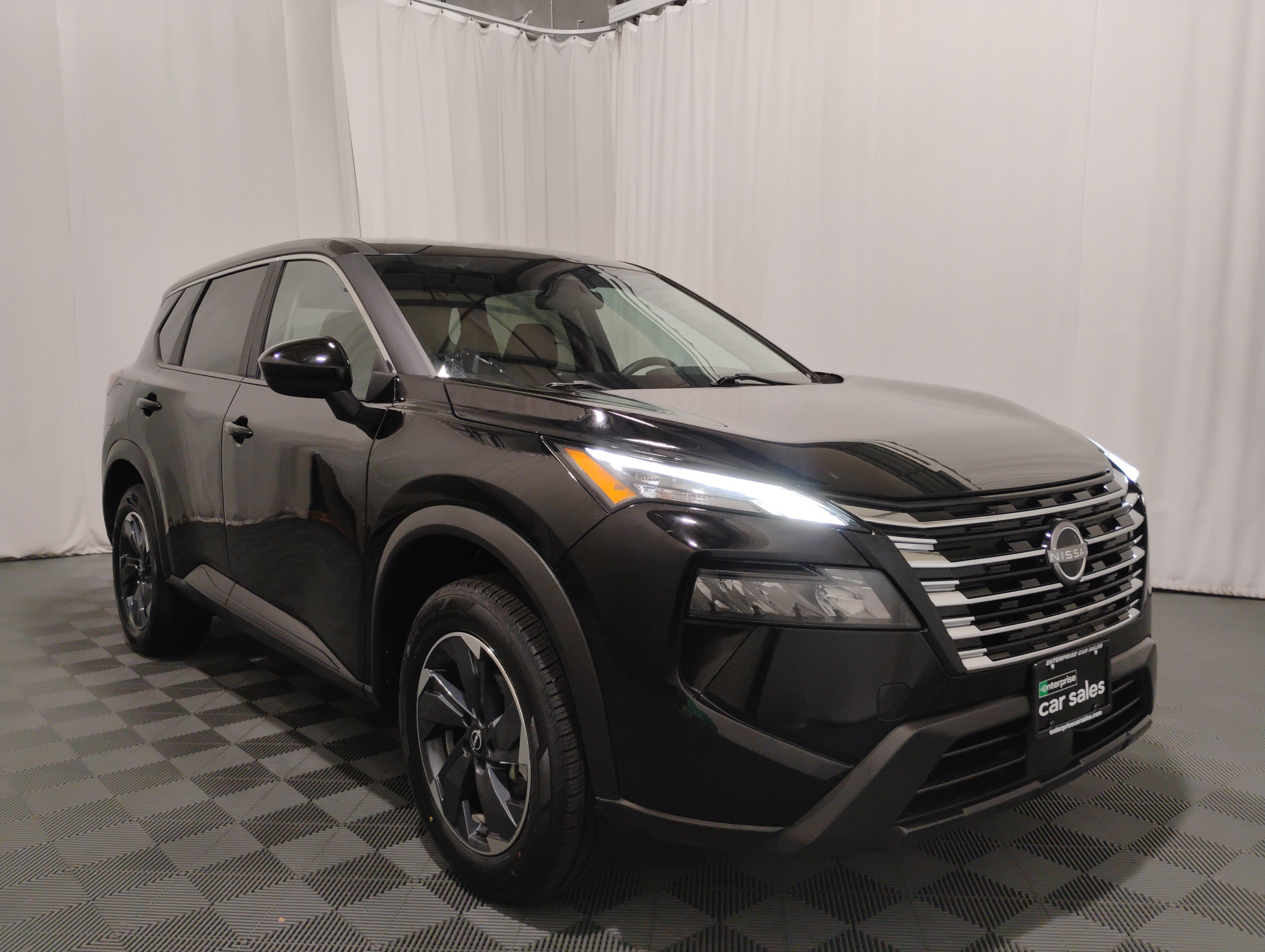 2024 Nissan Rogue FWD SV