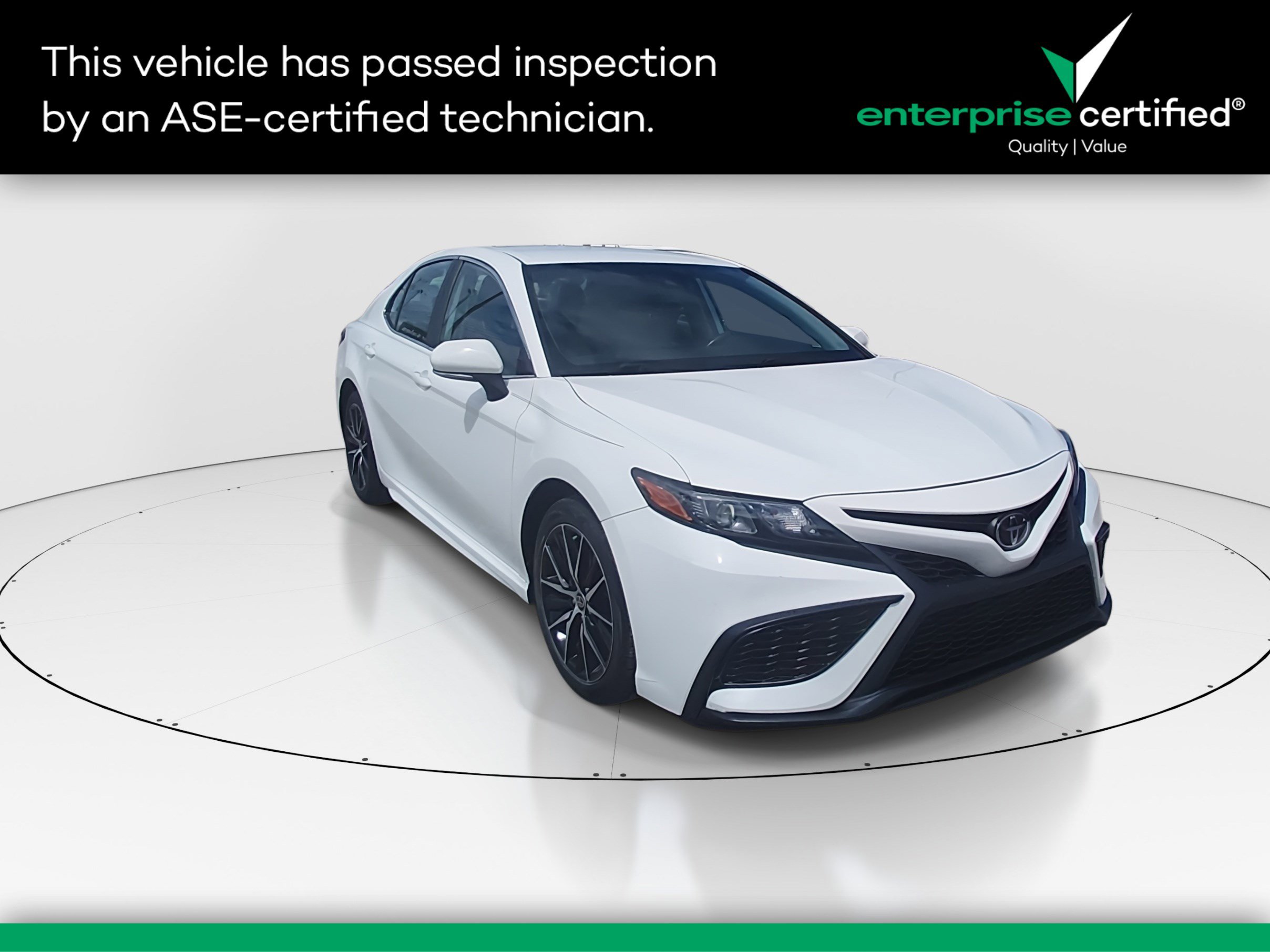 Used 2024 Toyota Camry SE Auto