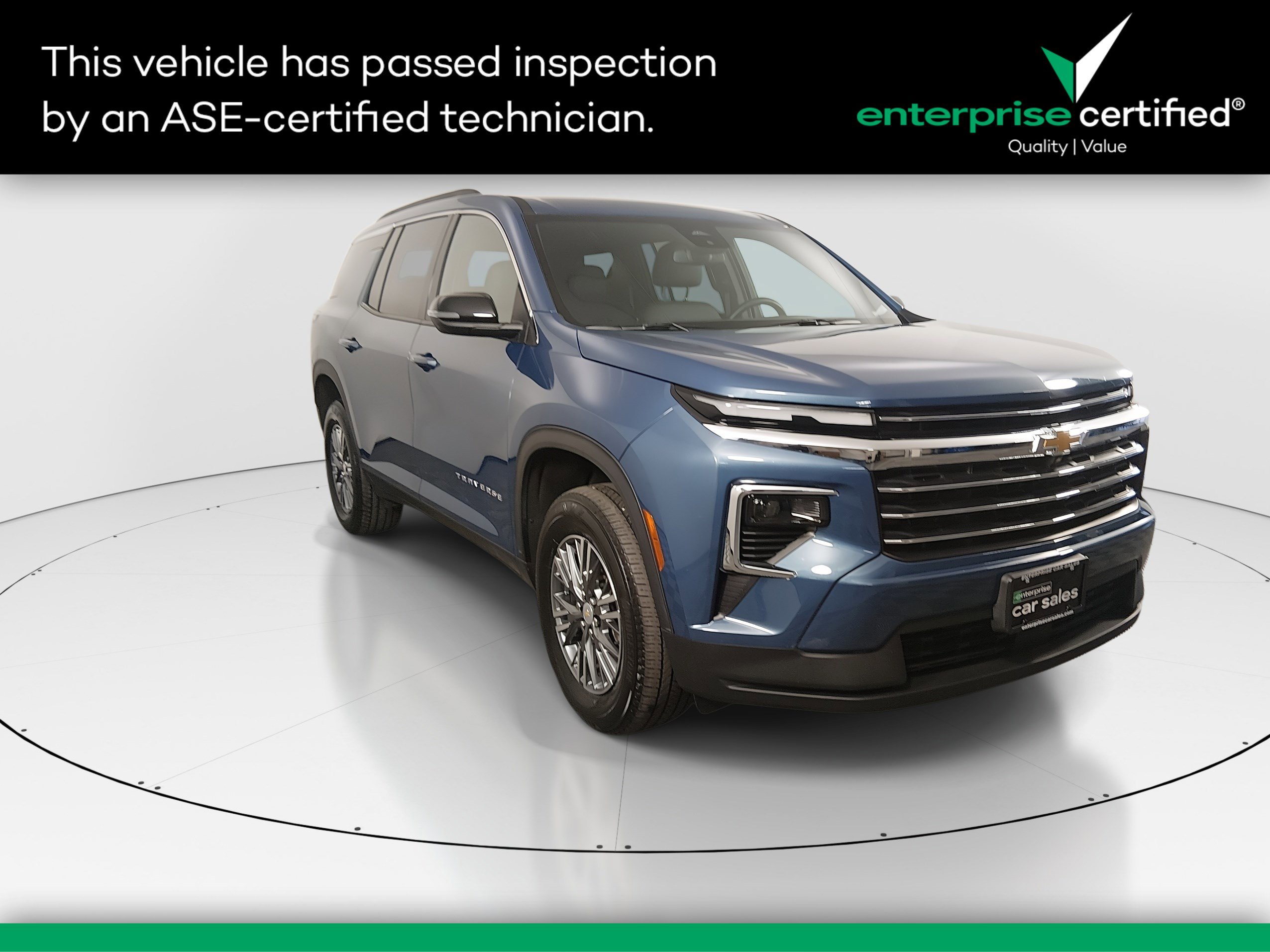 2025 Chevrolet Traverse LT's photo