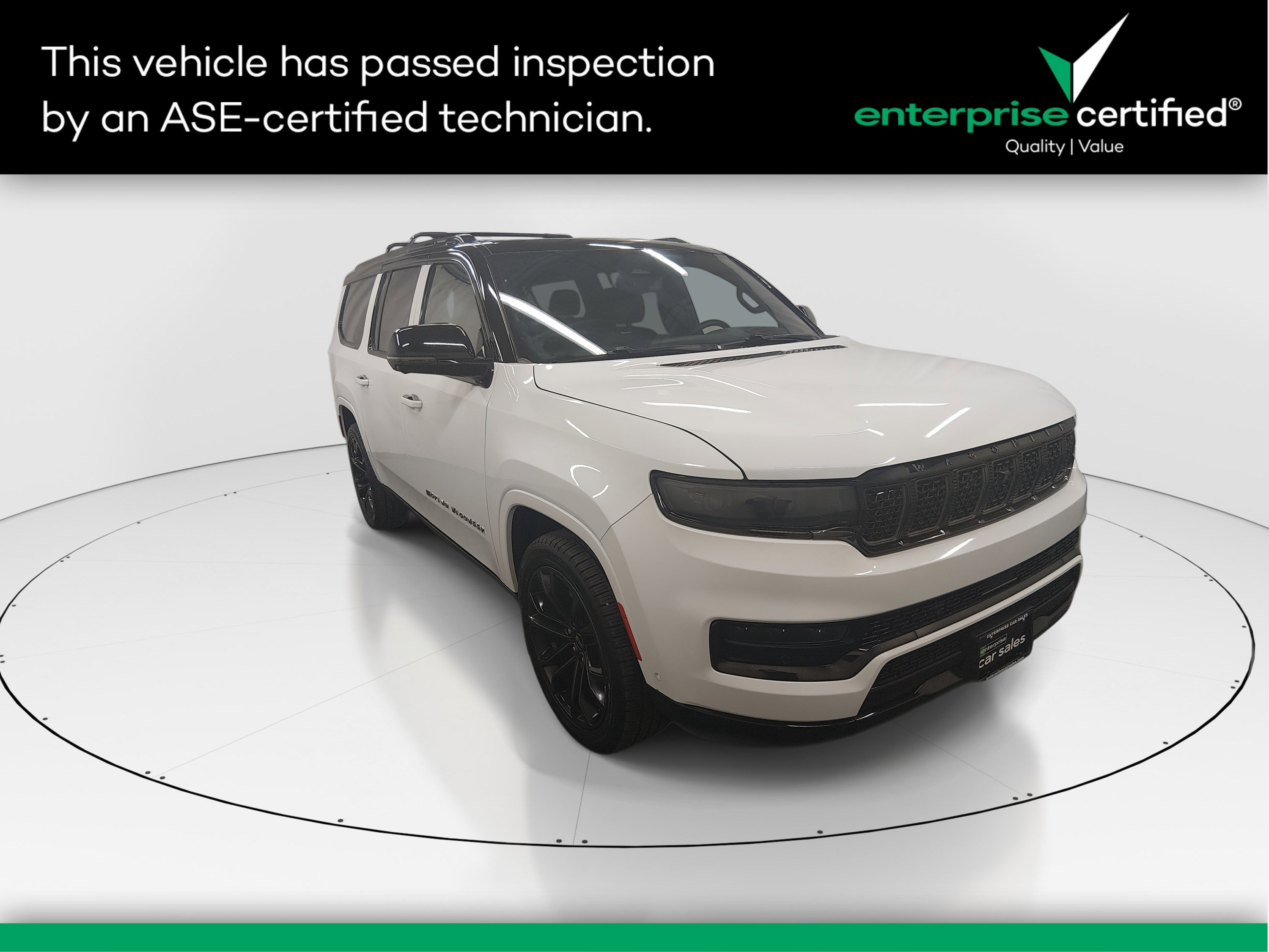 2024 Jeep Grand Wagoneer L Series II's photo