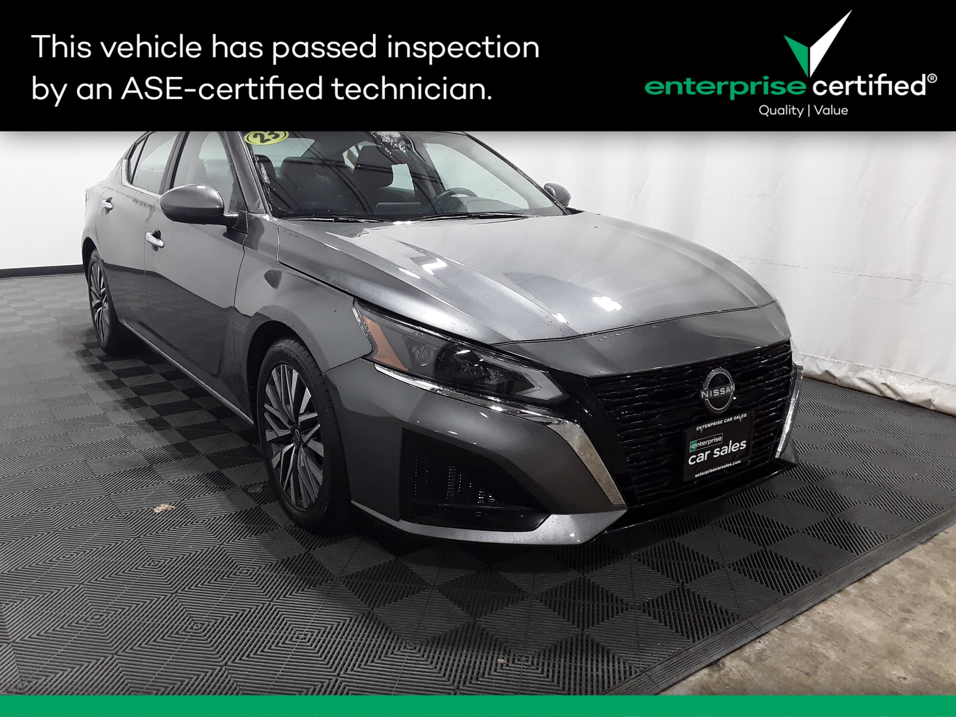 Used 2023 Nissan Altima 2.5 SV Sedan