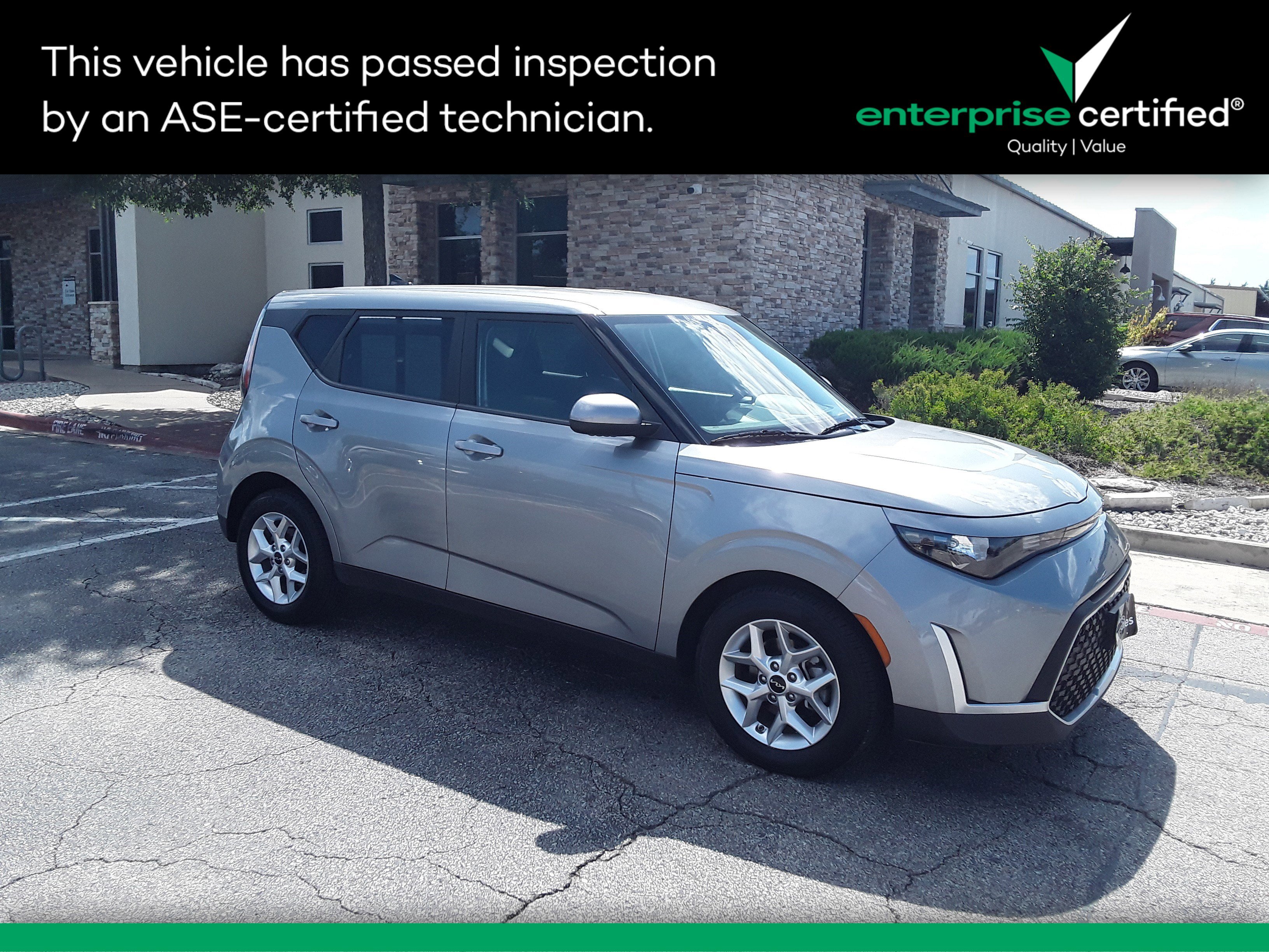 Used 2023 Kia Soul LX IVT